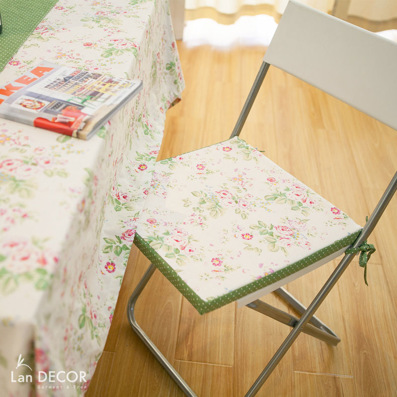 Đệm ghế lá hoa đỏ - BMG291