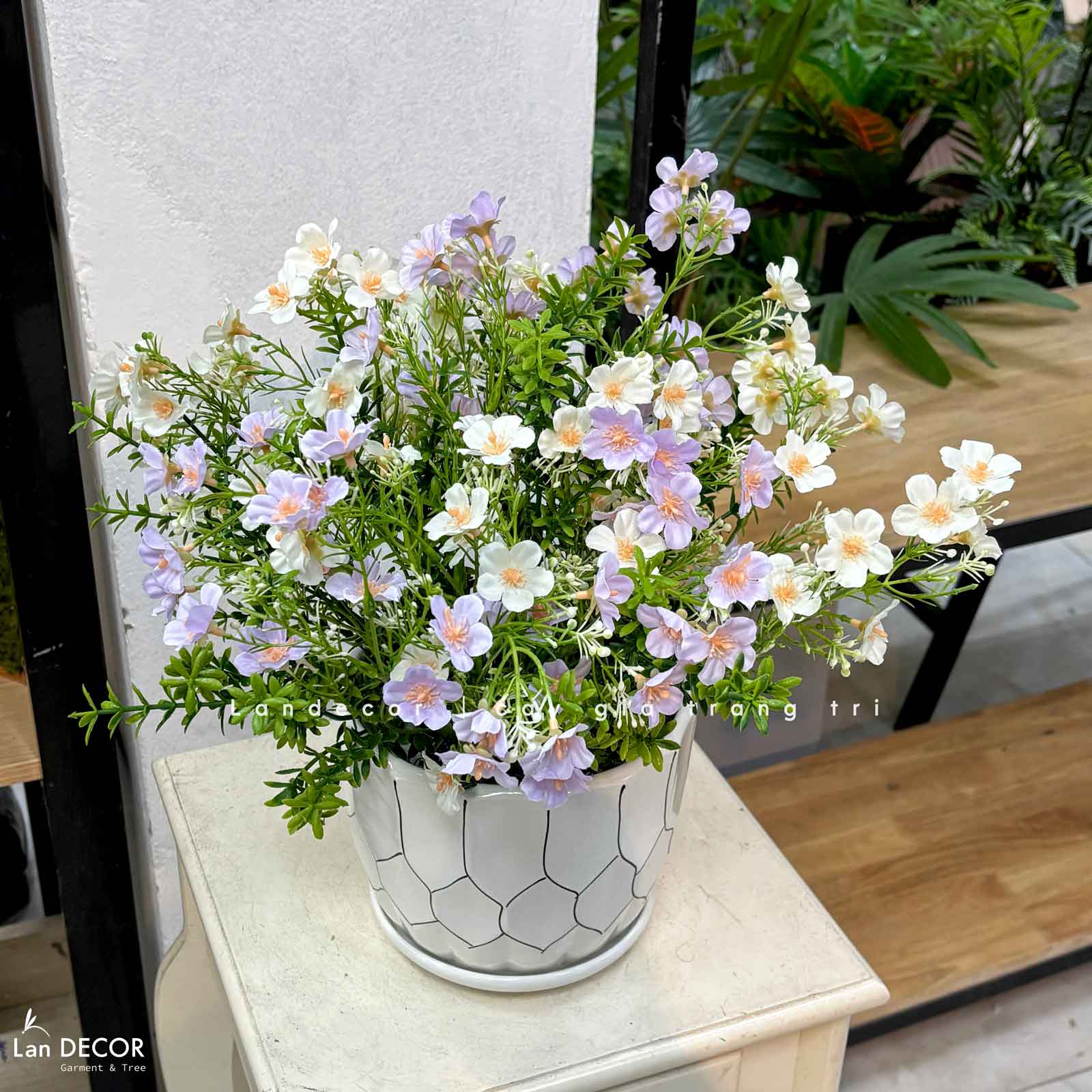 Hoa Giả Để Bàn- Chậu Hoa Nhí Giả Gam Màu Tươi Sáng, Decor Bàn Làm Việc (45cm)- CC1457