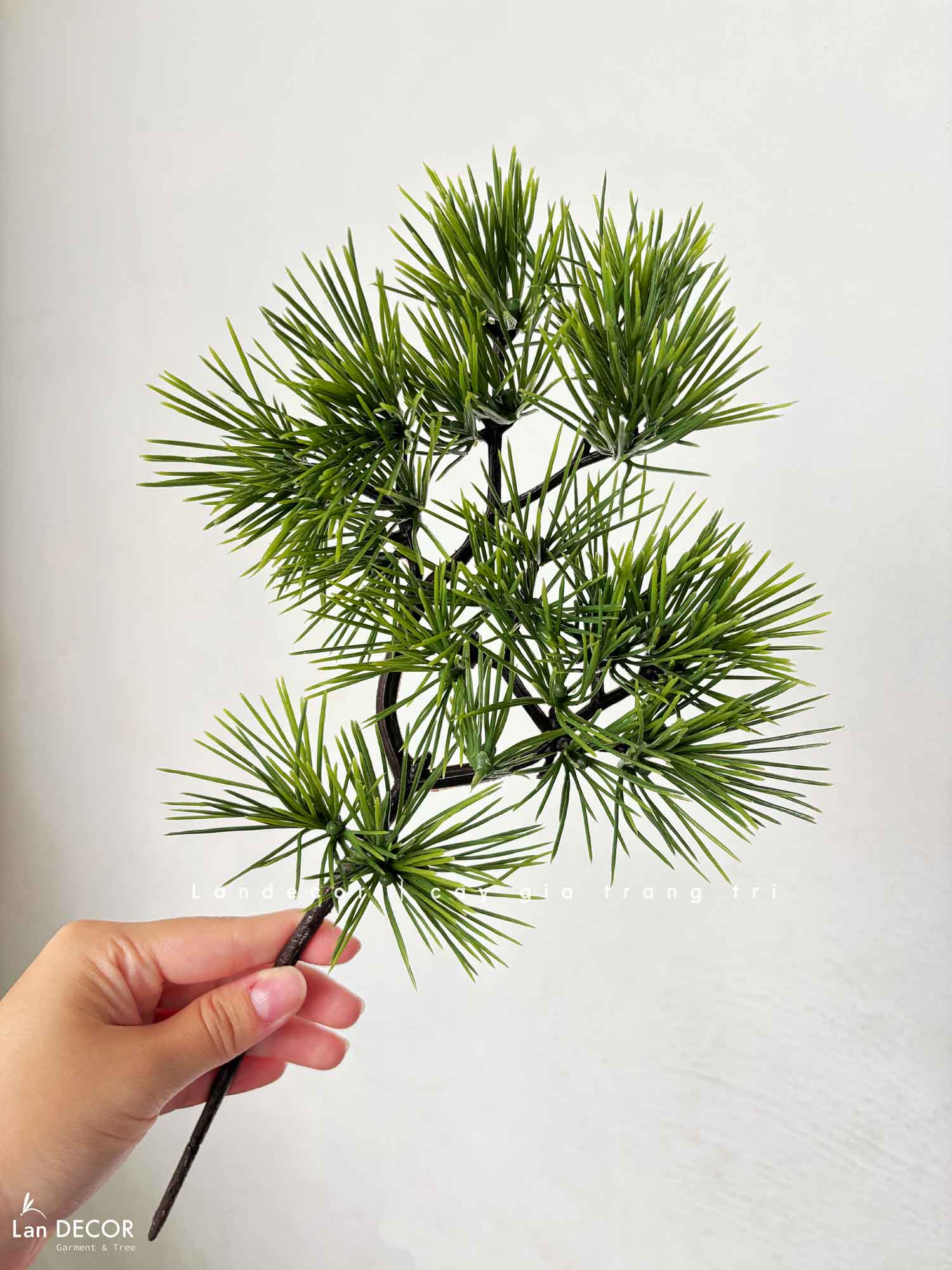 Cành Lá Giả - Cành Tùng Thông Lá Kim Giả Thiết Kế Cây Bonsai (36cm)- HC1517