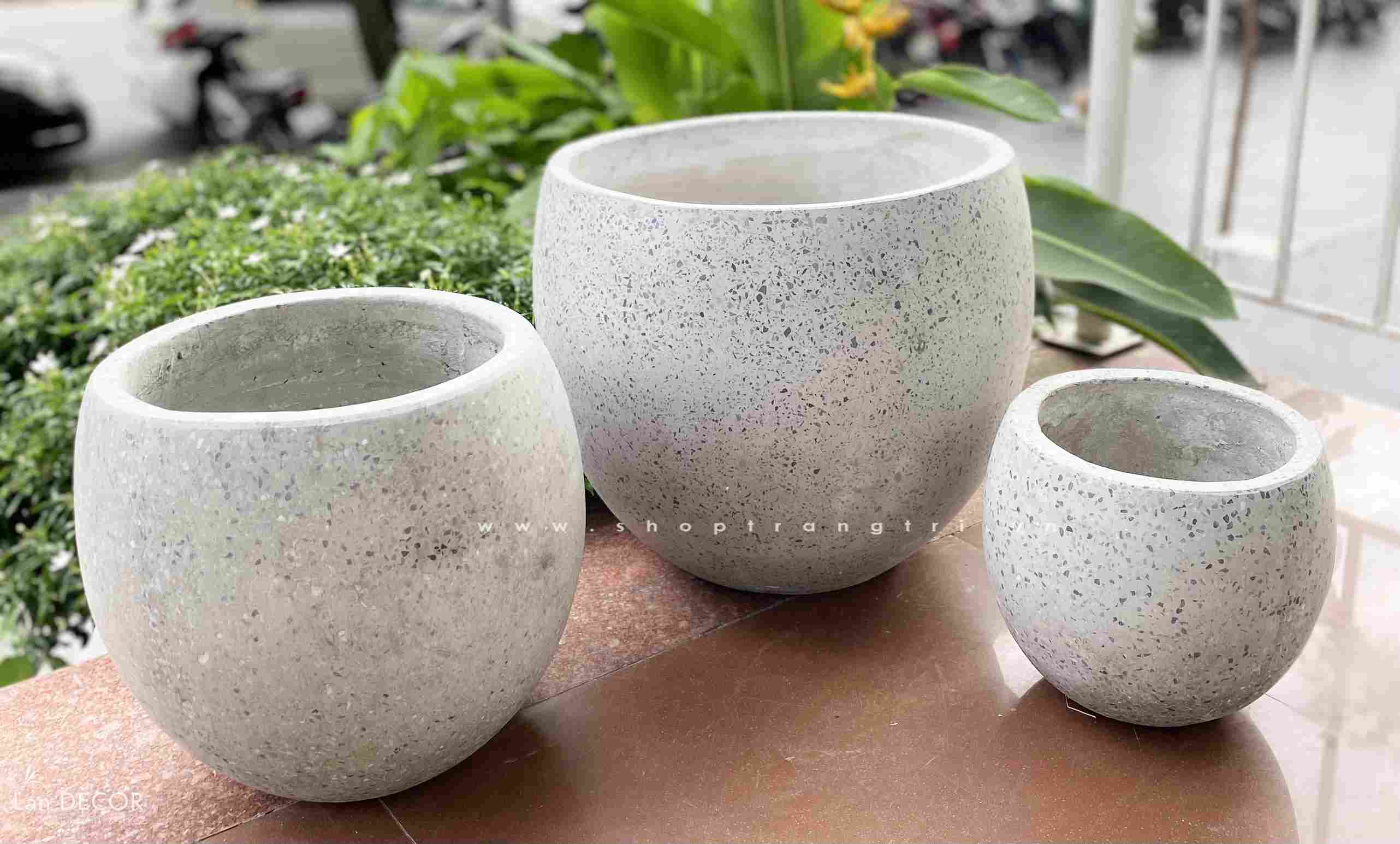 Chậu xi măng trứng đá mài trồng cây LanDecor - CXM032