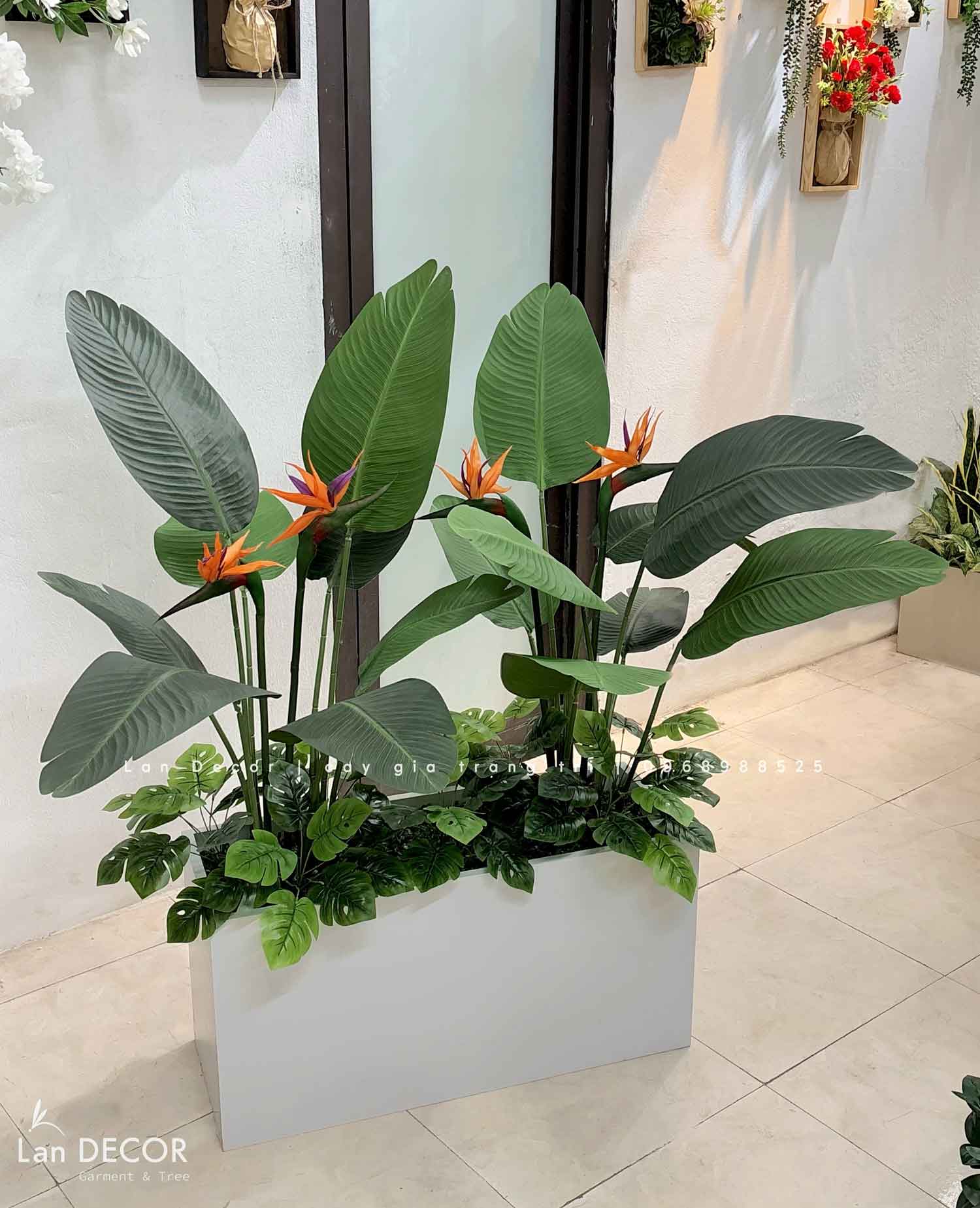 Bồn chuối thiên điểu trang trí nhà đẹp Landecor - CC431
