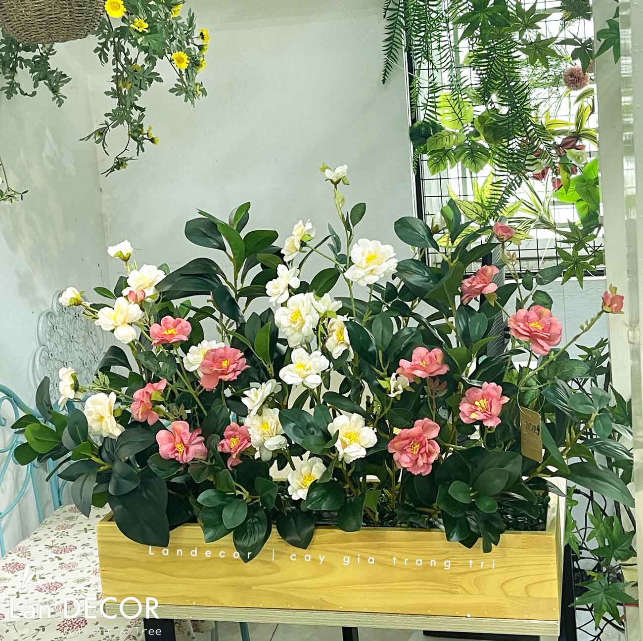 Hoa Giả Tiểu Cảnh- Bồn Hoa Hồng Trang Trí Cửa Hiệu (80x40x55CM)- BC184