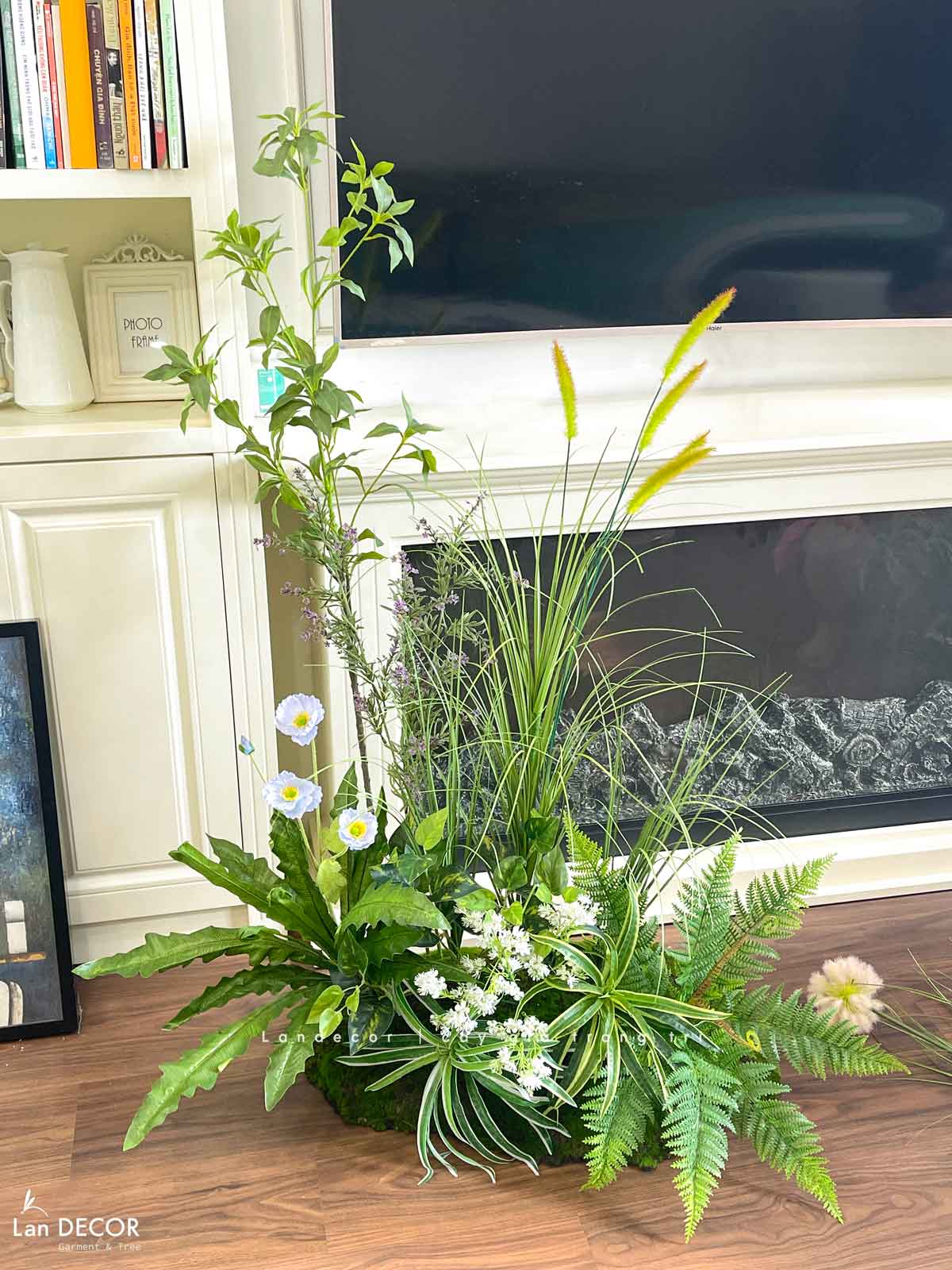 Bồn Rêu Thiết Kế- Bồn Rêu Hoa Tiểu Cảnh Trang Trí Sảnh Chung Cư, Điểm Nhấn Không Gian (90x40x130cm)- RC083