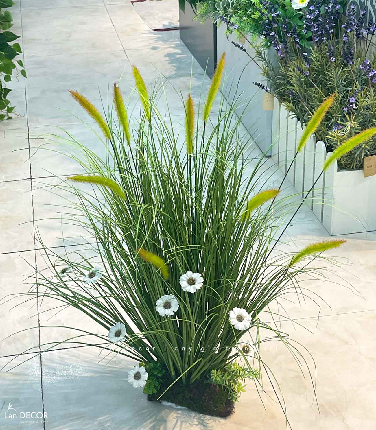 Hoa Giả Decor- Bụi Hoa Lau Giả Trang Trí Tiểu Cảnh (cao 75cm, tán 70cm) - CC1117