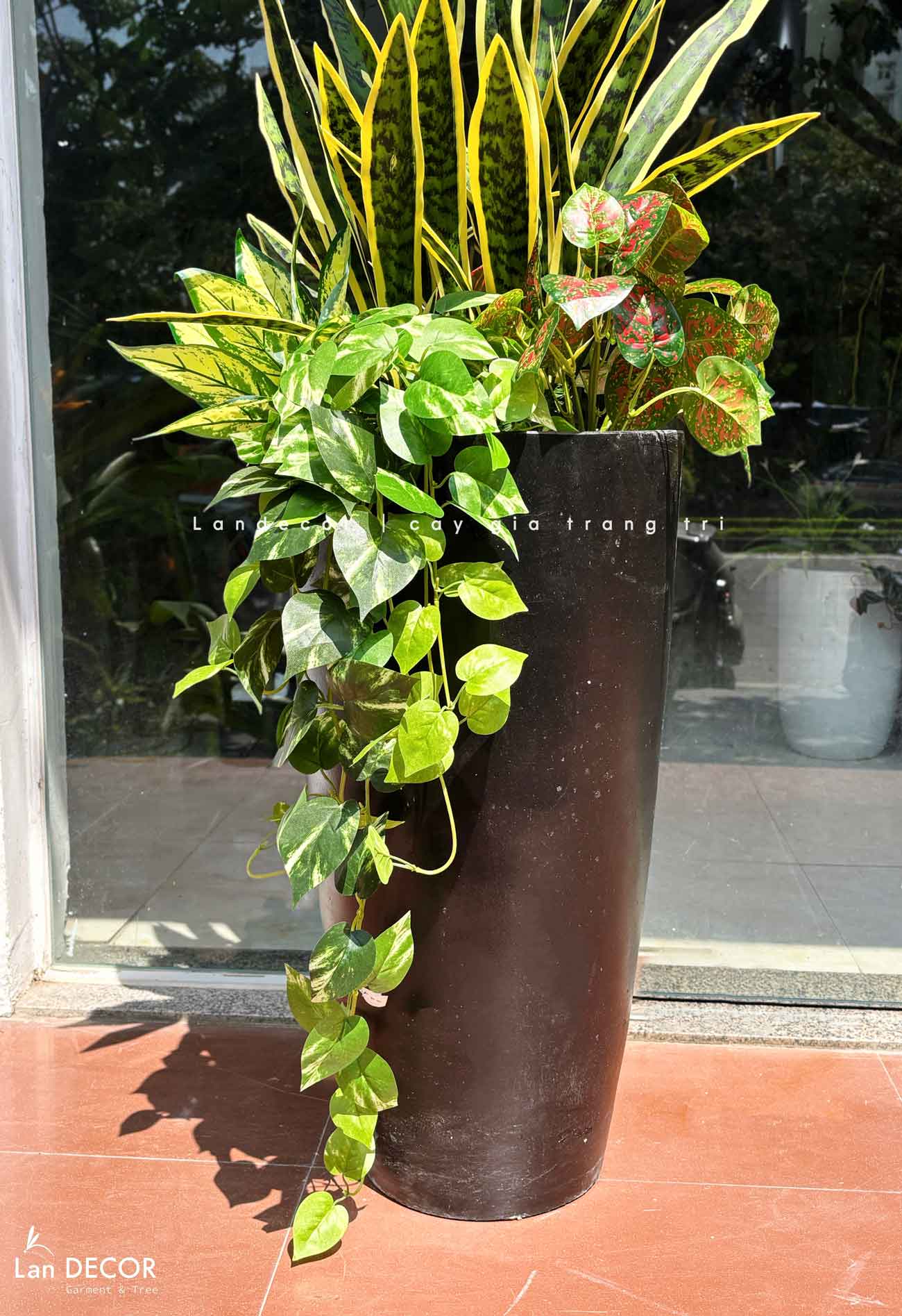 Cây Giả Decor - Chậu Cây Lưỡi Hổ Giả Decor Không Gian Ấn Tượng (140cm)- CC1488