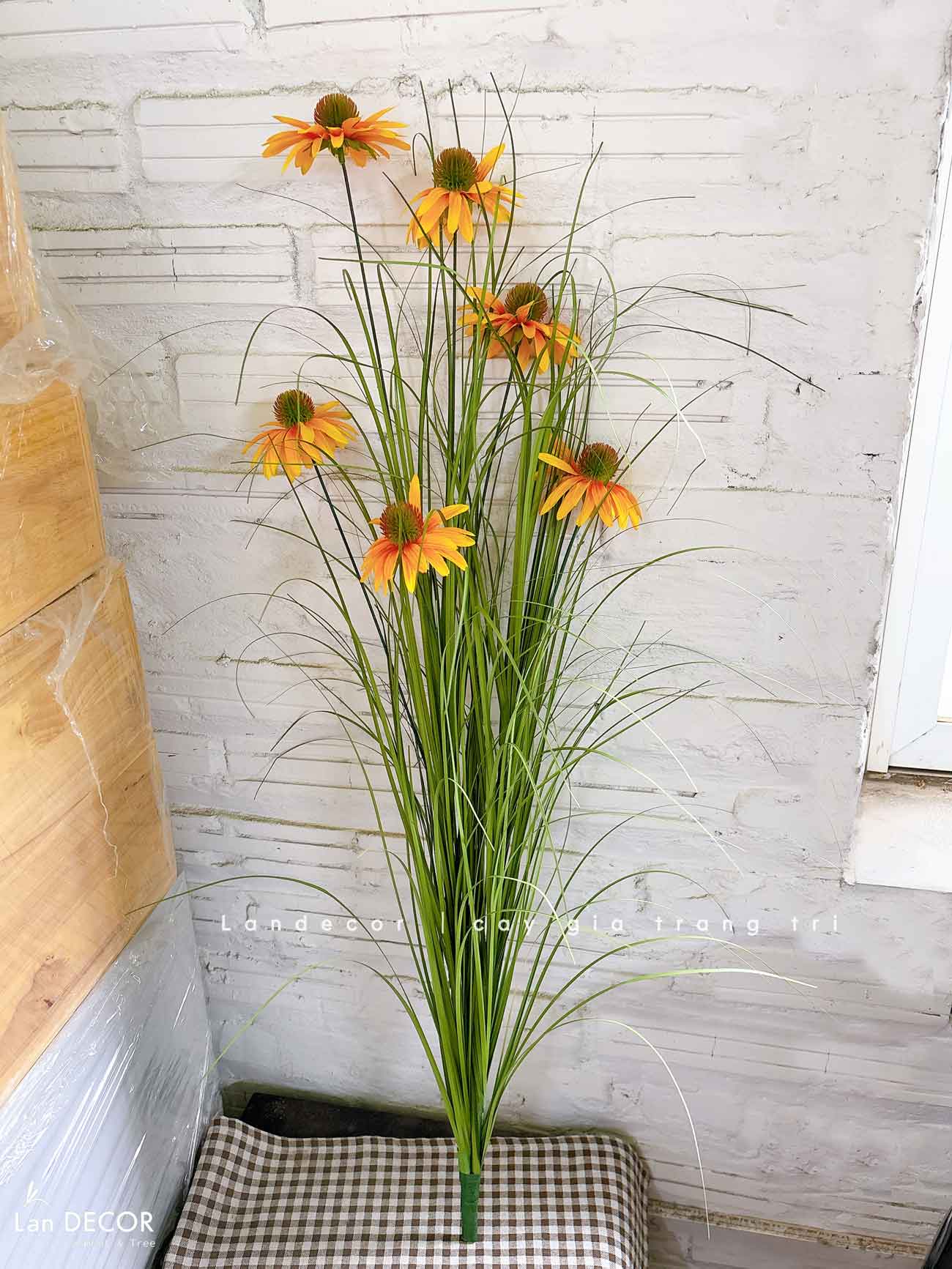 Hoa Cúc Mỹ Giả- Cành Hoa Cúc Mỹ Giả Decor Kệ Sắt, Thiết Kế Tiểu Cảnh Rêu Hoa Ấn Tượng- CC1084