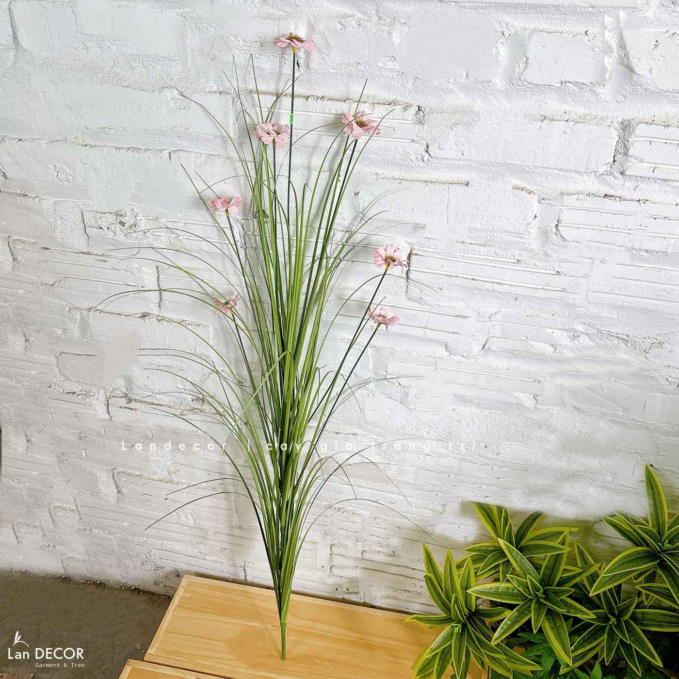 Cành Hoa Cúc Giả- Cành Hoa Cúc Giả Thiết Kế Lan Decor, Trang Trí Kệ Cây Hoa, Decor Căn Hộ, Bồn Rêu Tiểu Cảnh- CC1094
