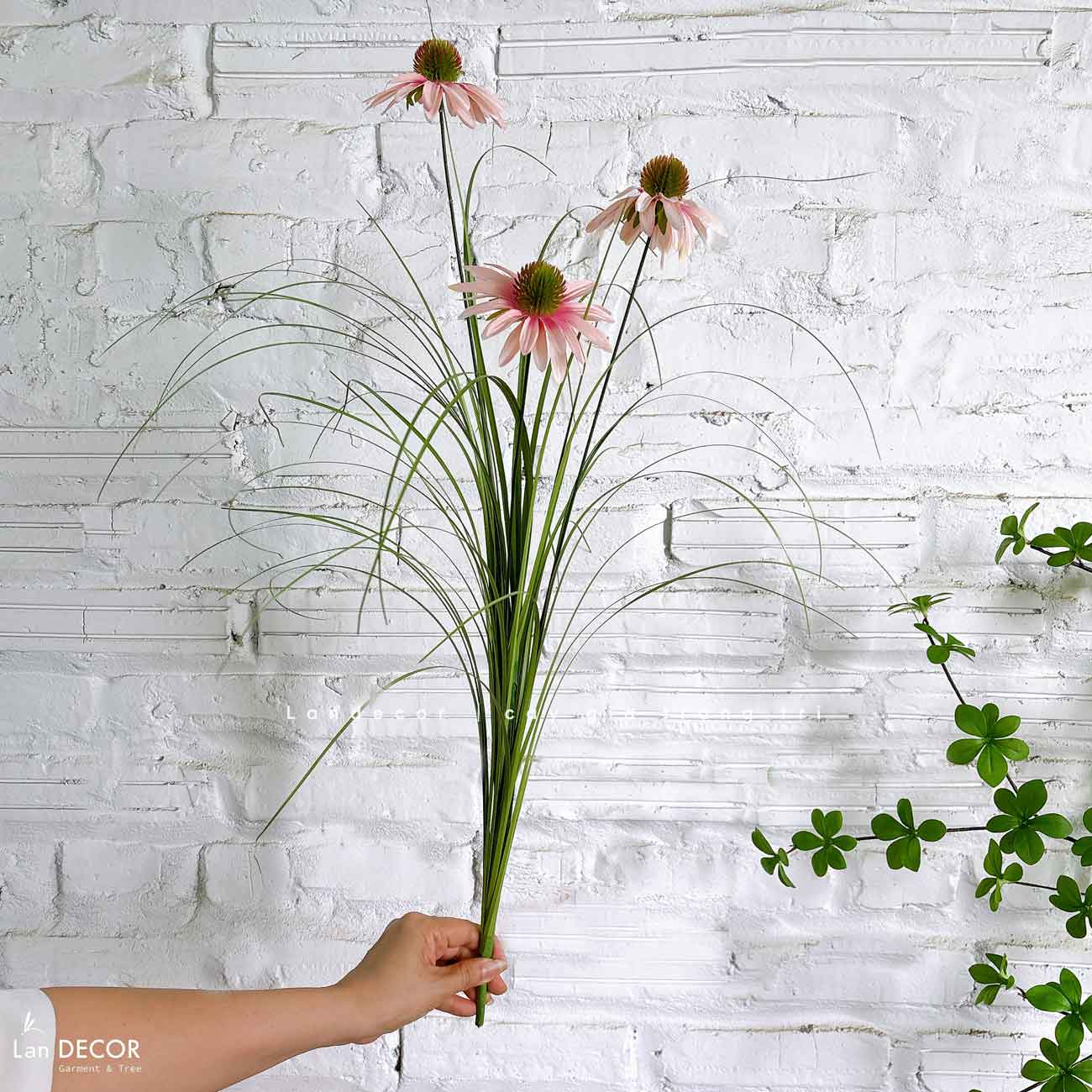 Hoa Cúc Mỹ Giả- Cành Hoa Cúc Mỹ Giả Decor Kệ Sắt, Thiết Kế Tiểu Cảnh Rêu Hoa Ấn Tượng- CC1084