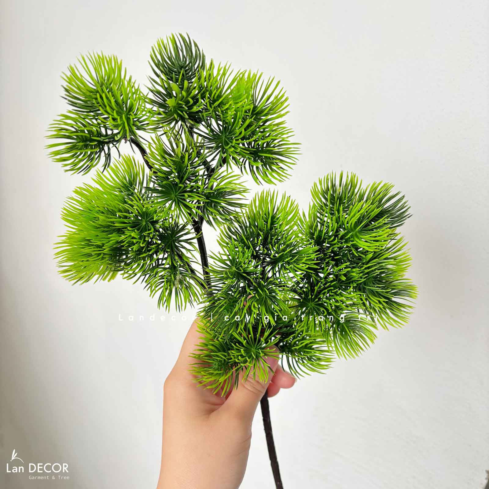 Cành tùng giả trang trí tiểu cảnh, cây bonsai - HC1154