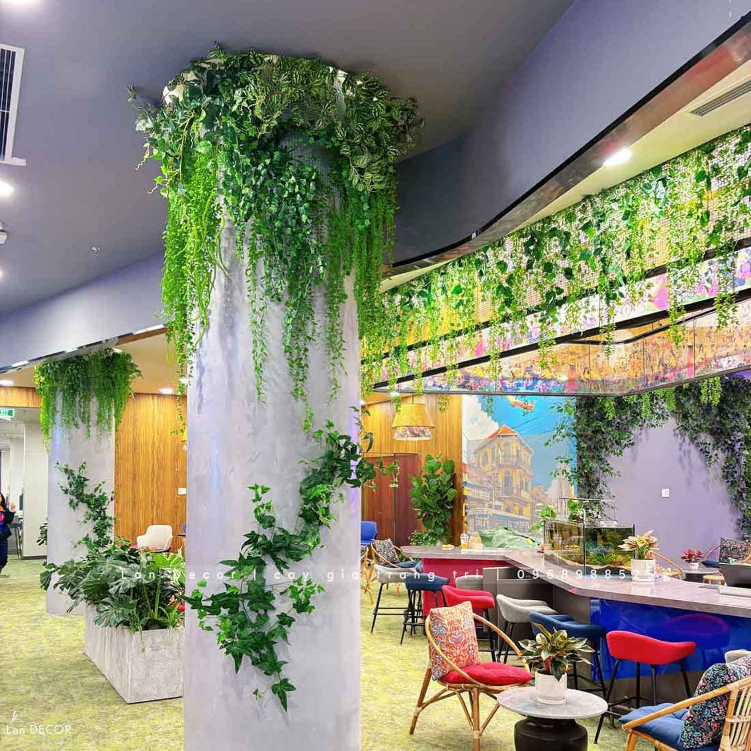 Thiết Kế, Thi Công Tiểu Cảnh Cây Leo Rủ, Kiến Tạo Văn Phòng Xanh - Văn Phòng Vikki Hà Nội