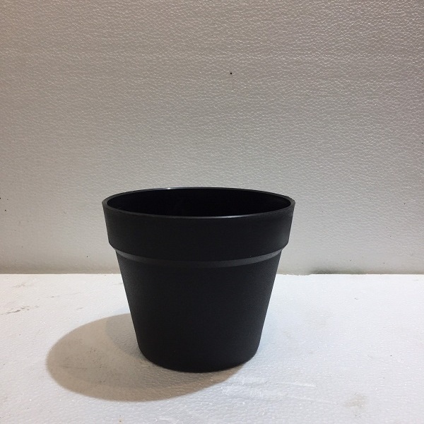 Chậu nhựa đen (size S) - CN006