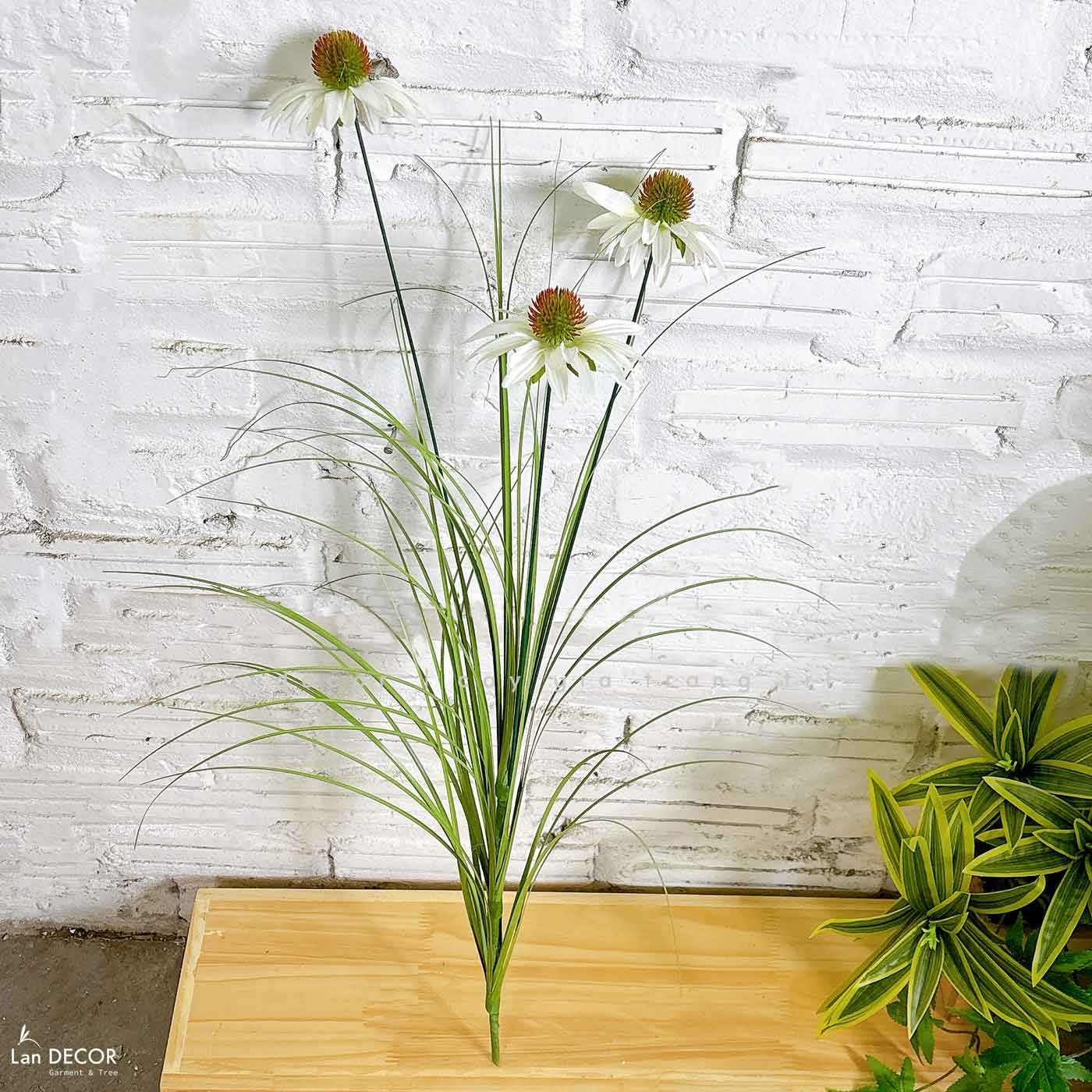 Hoa Cúc Mỹ Giả- Cành Hoa Cúc Mỹ Giả Decor Kệ Sắt, Thiết Kế Tiểu Cảnh Rêu Hoa Ấn Tượng- CC1084