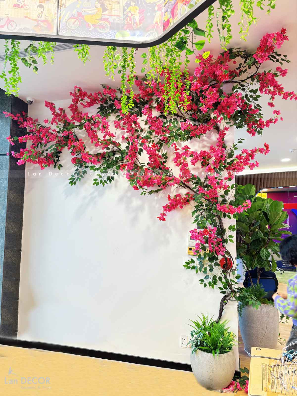 Thiết Kế, Thi Công Tiểu Cảnh Cây Leo Rủ, Kiến Tạo Văn Phòng Xanh - Văn Phòng Vikki Hà Nội