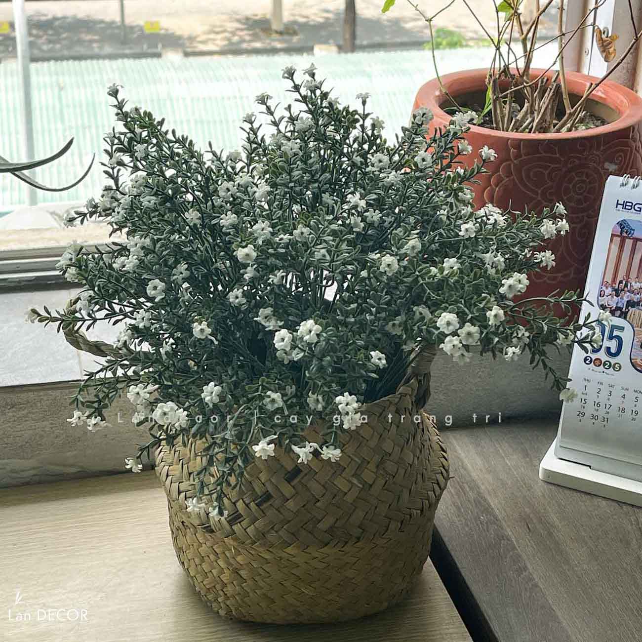 Hoa Nhí Decor - Giỏ Hoa Nhí Trắng Trang Trí Để Bàn Vintage- CC1069