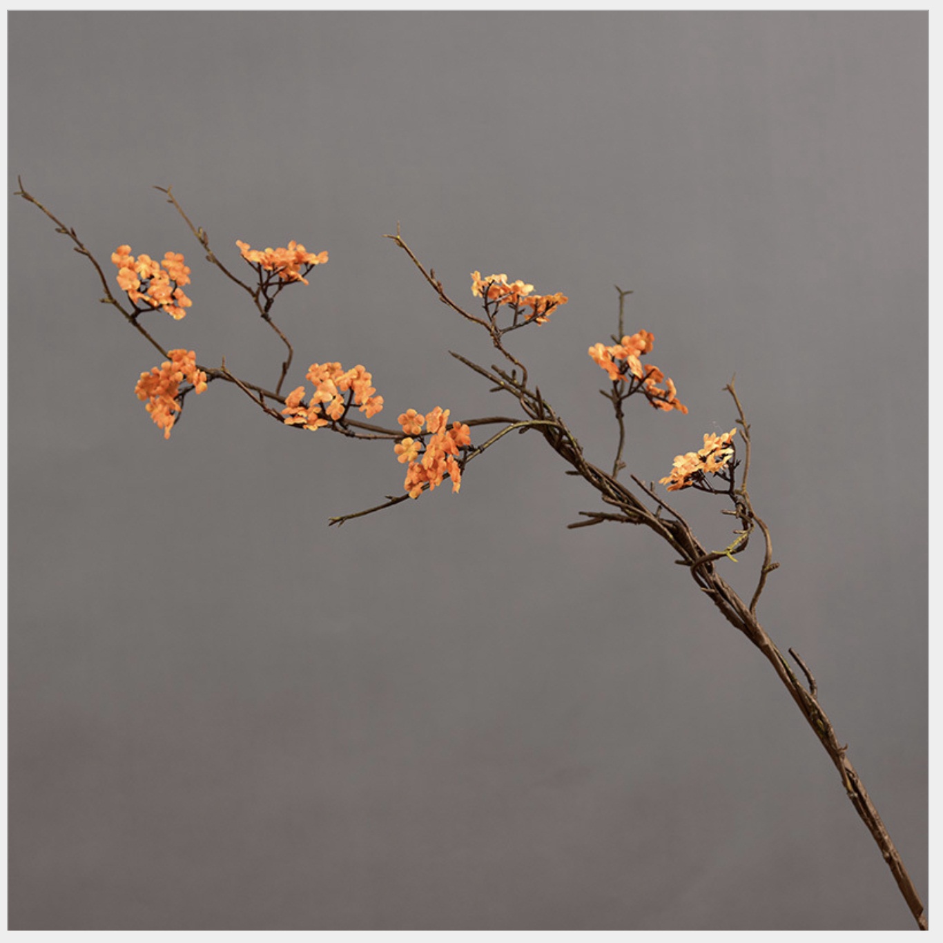 Bộ 3 bình gốm trắng kèm hoa Anh Đào trắng - BH473-2