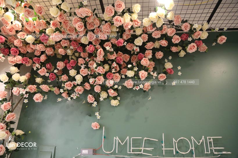 GIÀN HOA HỒNG GIẢ LEO TƯỜNG - GH011