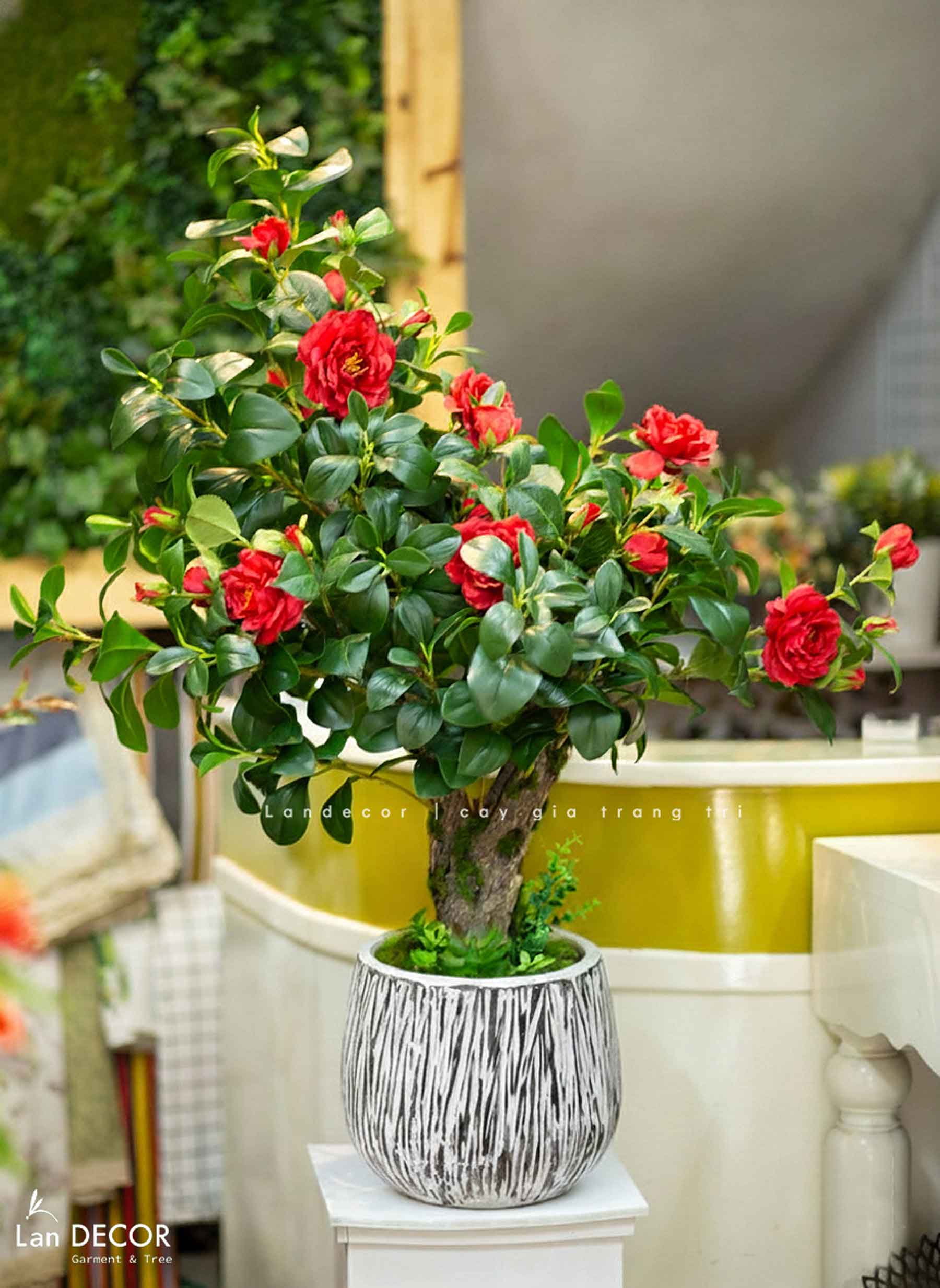 Cây Hoa Decor- Cây Hoa Trà Giả Thiết Kế Căn Hộ, Trang Trí Tinh Tế, Màu Sắc Ấm Cúng (80cm)- CC1233