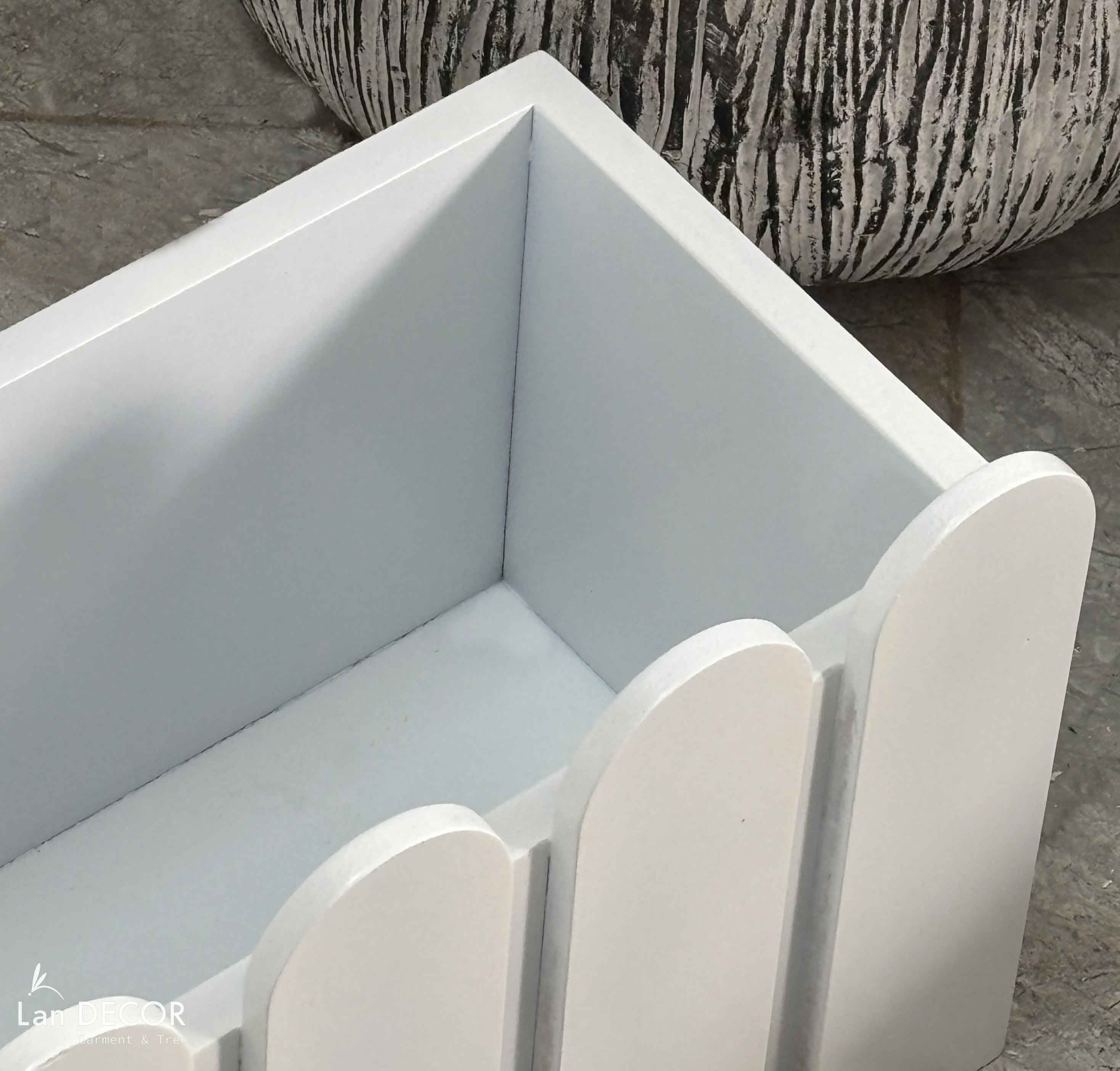 Hộp gỗ trắng trồng cây hoa trang trí nhà, ban công, sân vườn (20x60x20cm)-HGO19