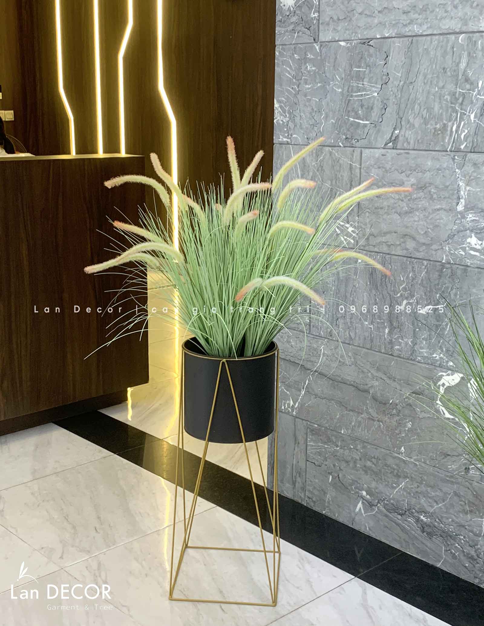 KỆ ĐUÔI CHỒN TRANG TRÍ NỘI THẤT- CC860