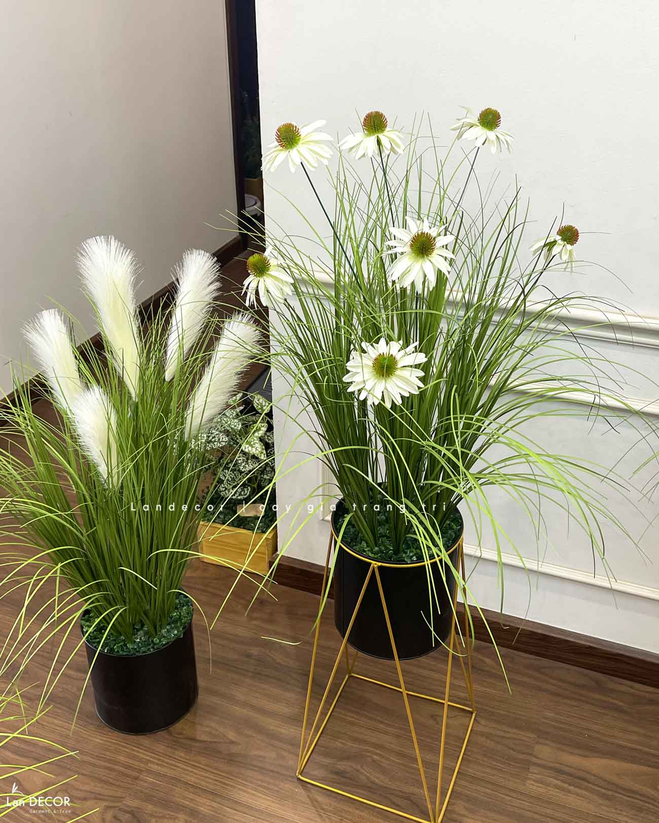 Cỏ Lau Giả- Kệ Bông Lau Trắng Tô Điểm Không Gian Xinh (cao 130-140cm. tán 40-50cm)- CC1108