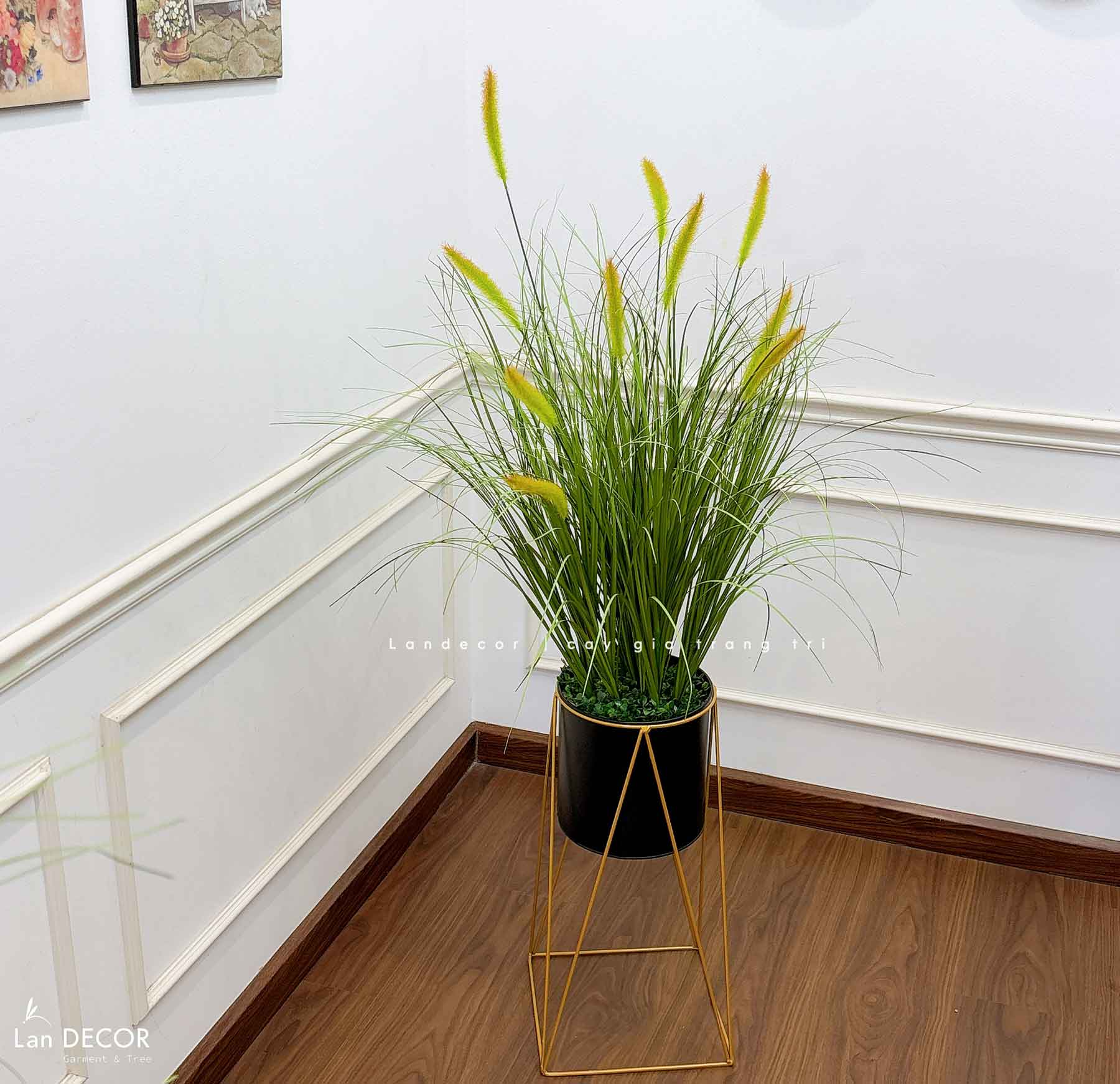 Cỏ Lau Giả- Kệ Cỏ Lau Giả Decor Phòng Khách (cao 135cm. tán 65cm)- CC1107