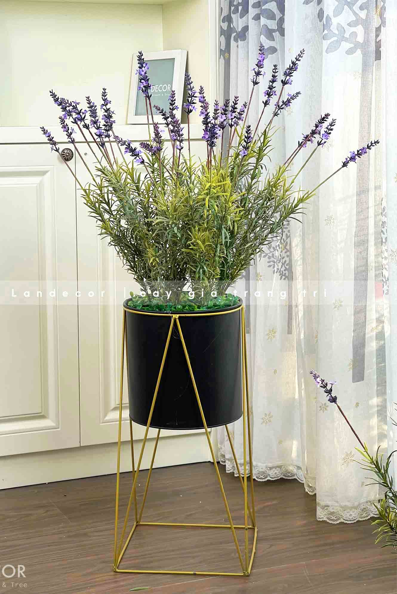 KỆ HOA OẢI HƯƠNG DECOR XINH XẮN- CC754