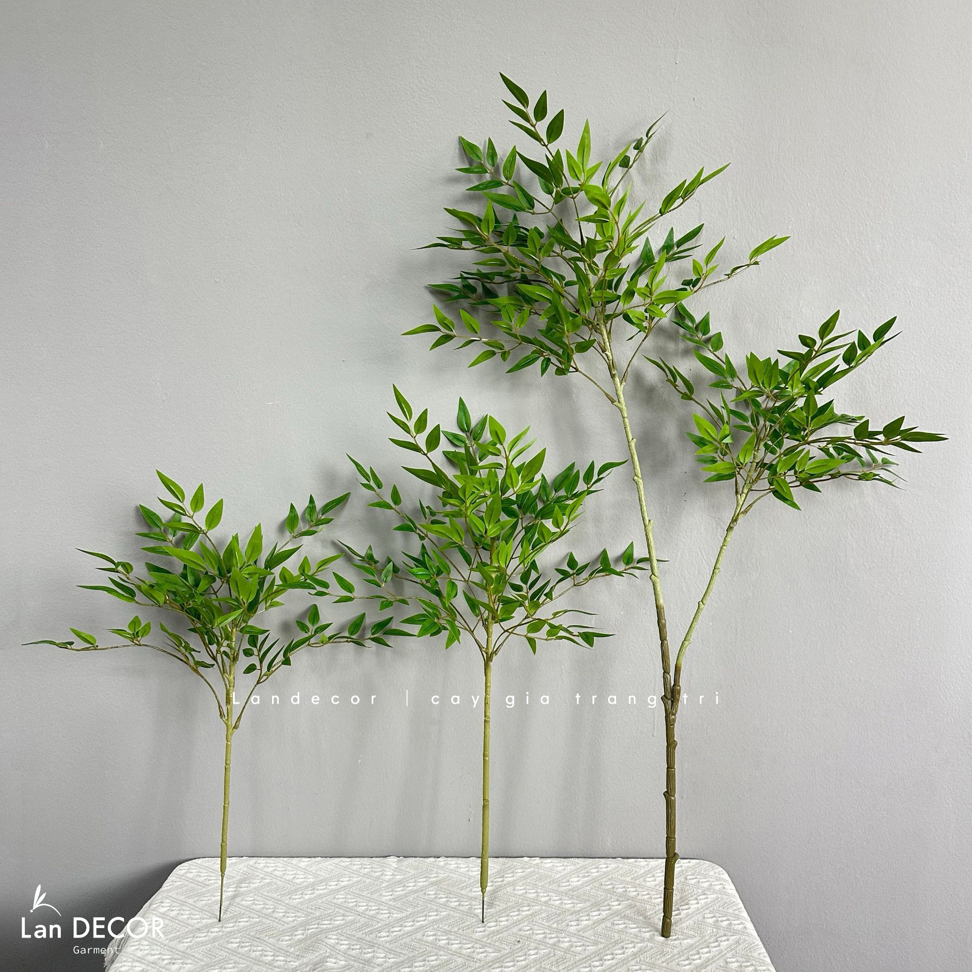 Cành Lá Gỉa Decor - Cành Nam Thiên Trúc Giả Decor Độc Đáo (70-110CM) - HC1336