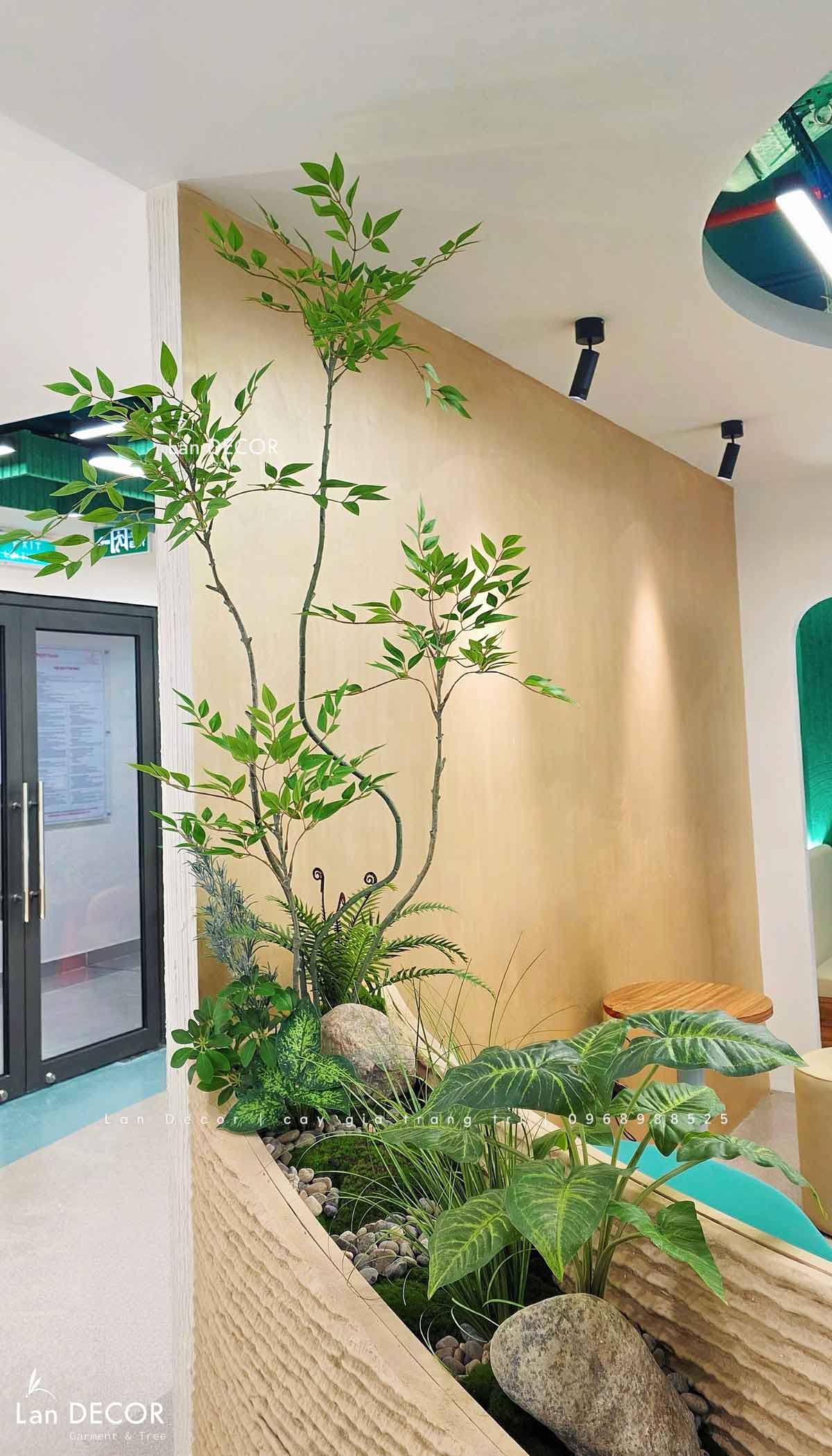 Thiết Kế, Thi Công Tiểu Cảnh Cây Giả, Kiến Tạo Không Gian Xanh Độc Đáo - CT Văn Phòng Hồ Tùng Mậu