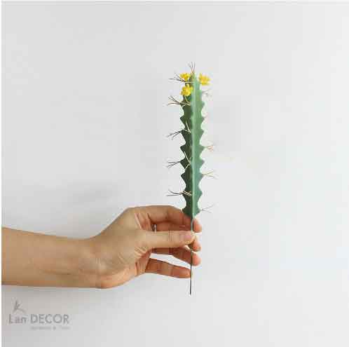 CÀNH XƯƠNG RỒNG HOA VÀNG LAN DECOR  - HC140