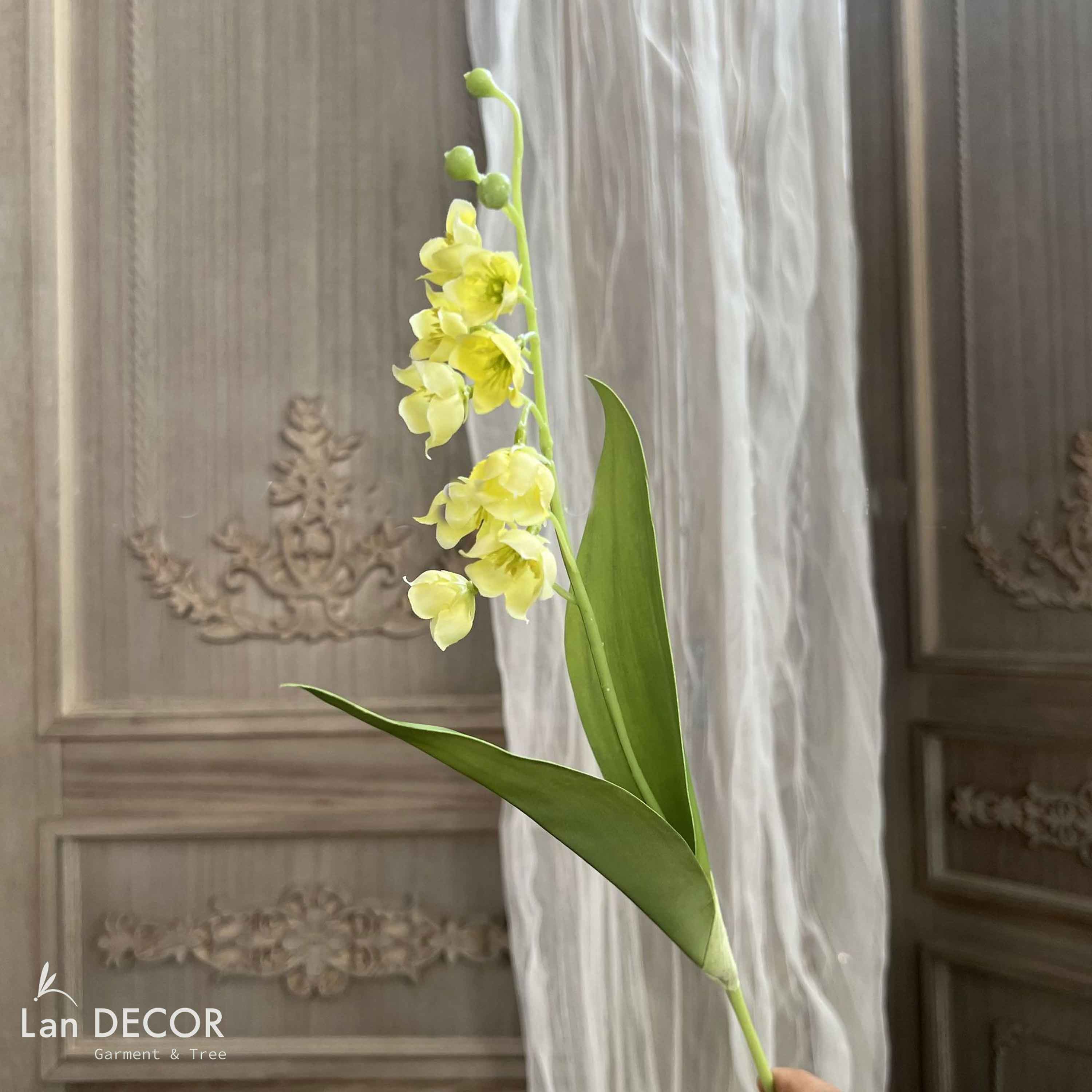 Hoa Giả Decor - Cành Linh Lan Giả Trang Trí Nhà Xinh Xắn (40cm)- HC1183