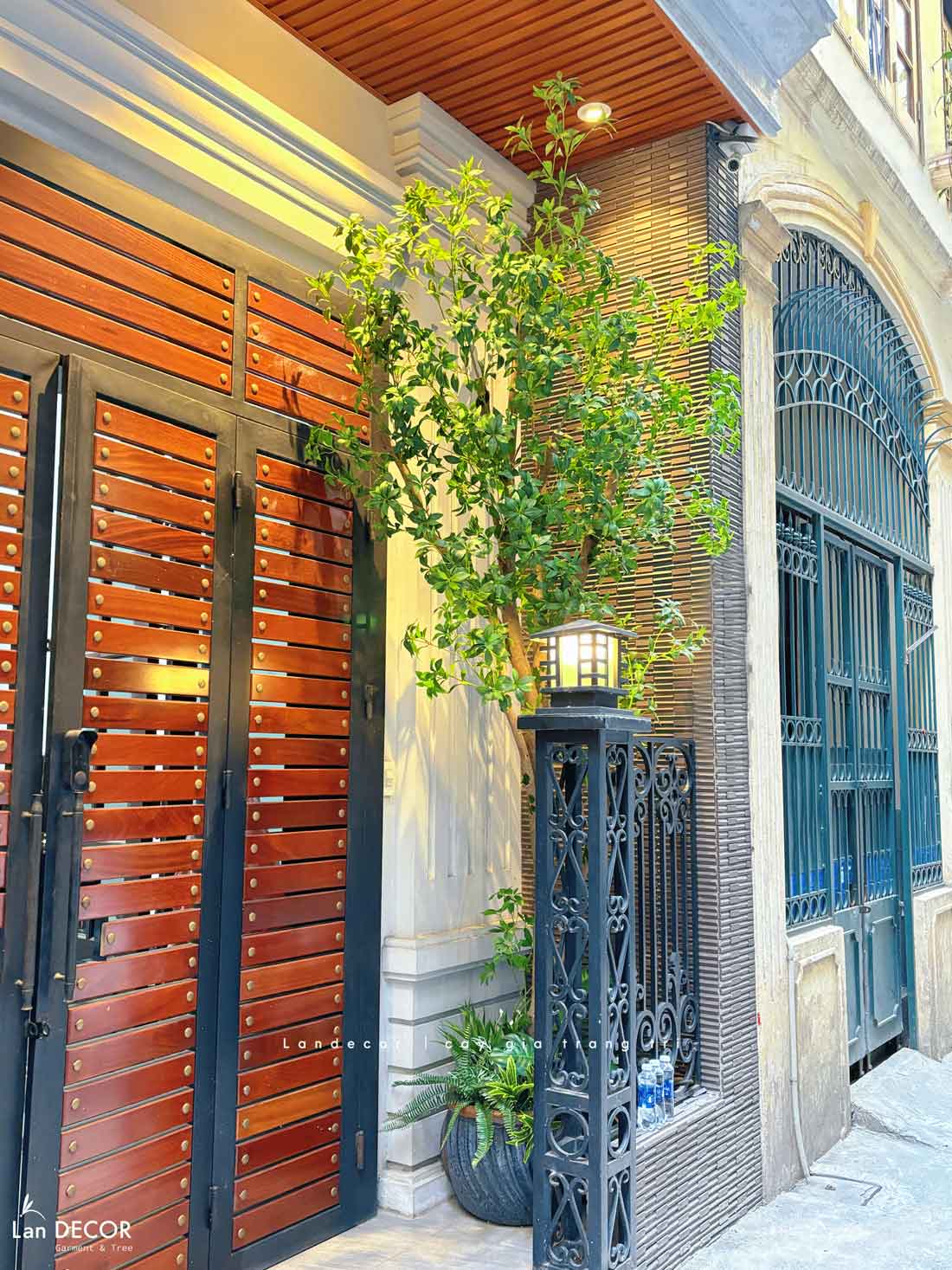 Mẫu Cây Giả Tiểu Cảnh- CT Cây Linh Sơn 3.5m Mix Tiểu Cảnh Thiết Kế Căn Hộ Hiện Đại, Sang Trọng- CC1228