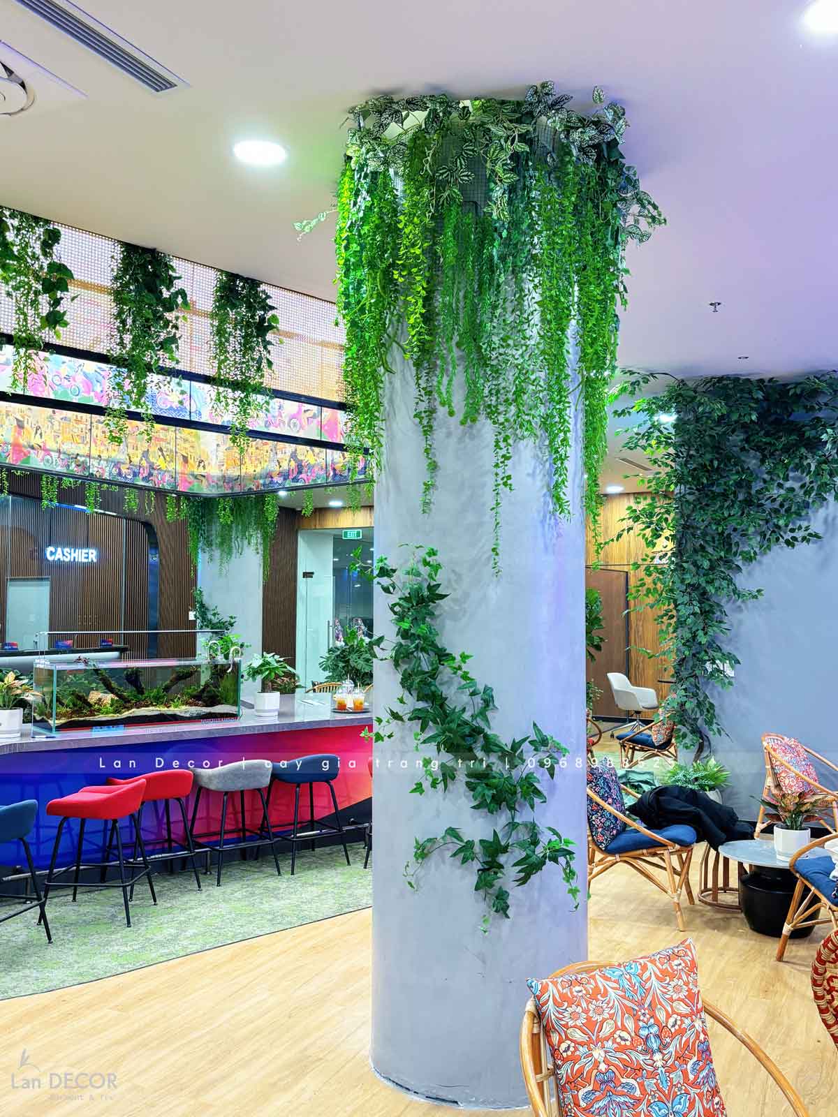 Thiết Kế, Thi Công Tiểu Cảnh Cây Leo Rủ, Kiến Tạo Văn Phòng Xanh - Văn Phòng Vikki Hà Nội