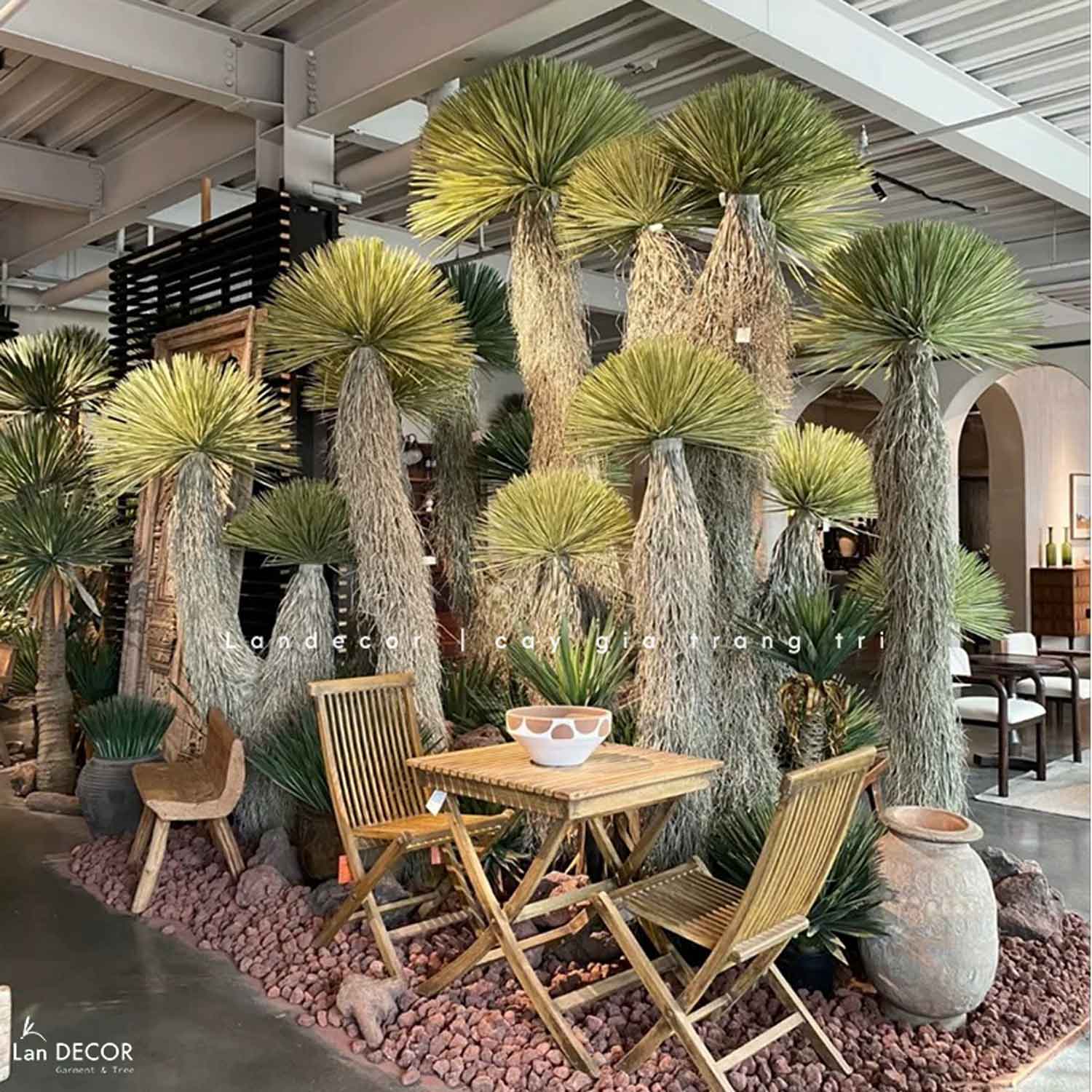Cây Giả Decor - Cây Yucca Giả Decor Phong Cách Nhiệt Đới (180cm)- LC3854