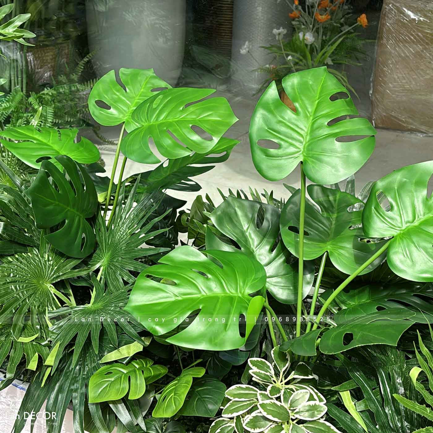 Tiểu Cảnh Cây Giả- Bồn Tiểu Cảnh Thiết Kế Quán Cafe