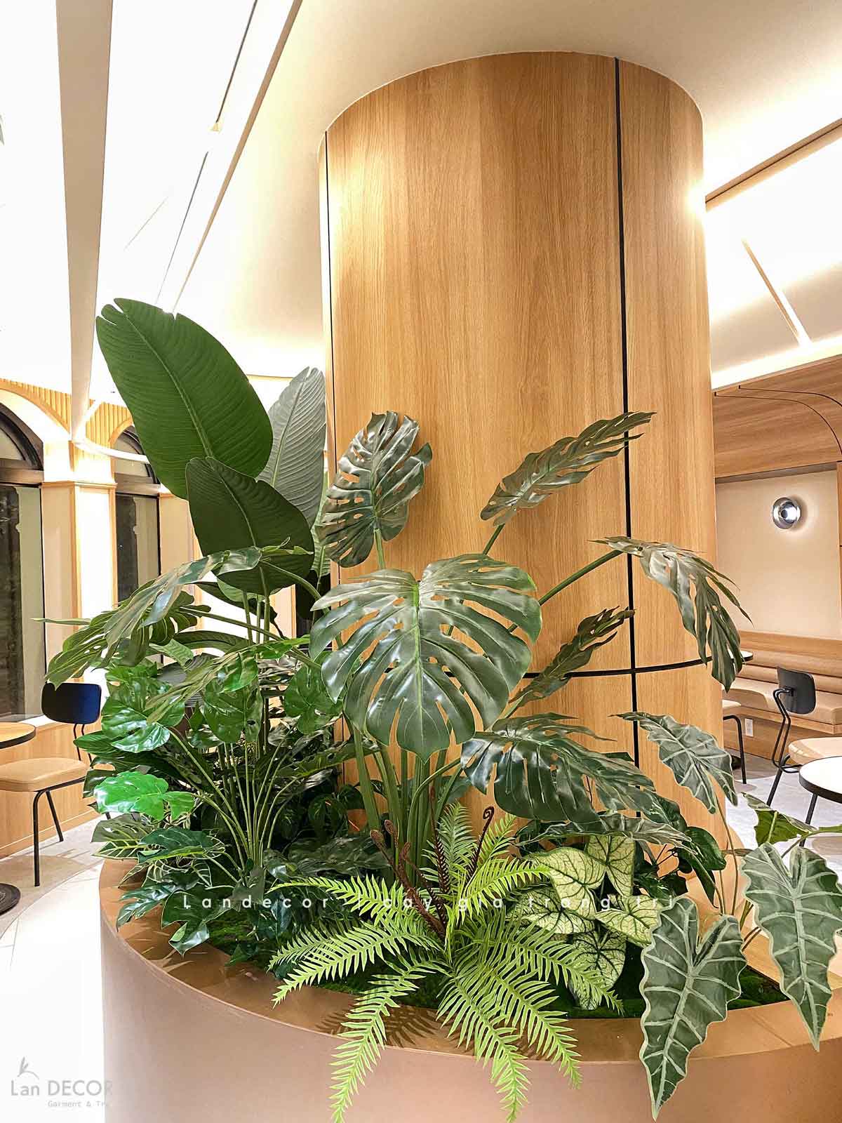 Tiểu Cảnh Quán Cafe- Mẫu Tiểu Cảnh Cây Giả Thiết Kế Quán Cafe Xanh Độc Đáo