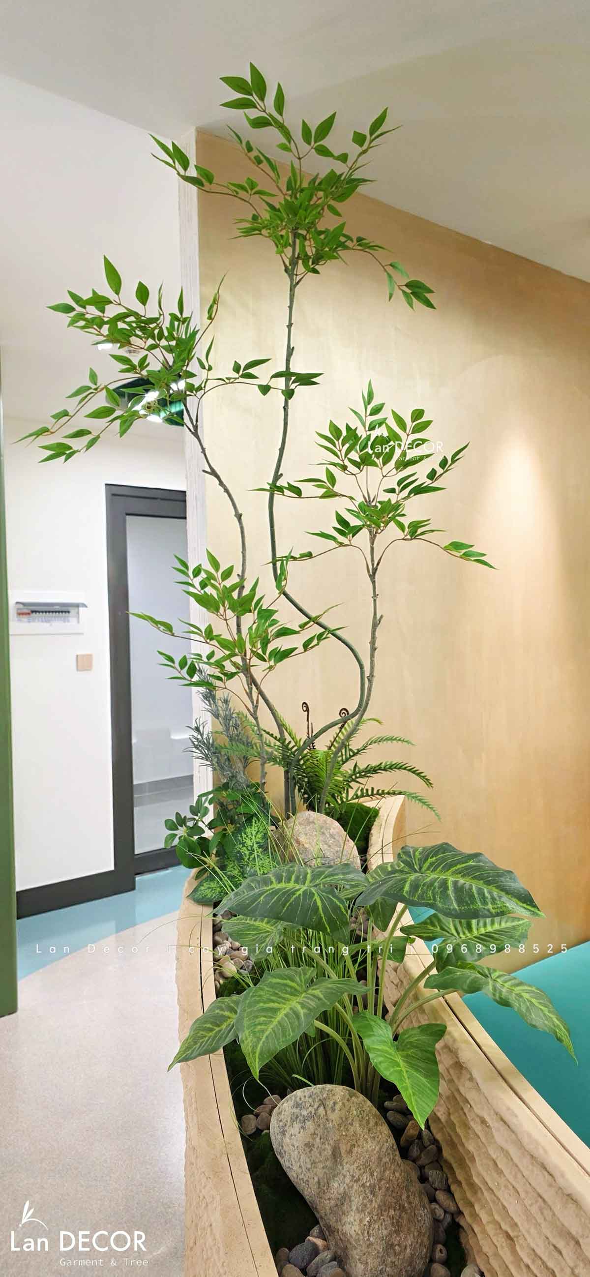 Thiết Kế, Thi Công Tiểu Cảnh Cây Giả, Kiến Tạo Không Gian Xanh Độc Đáo - CT Văn Phòng Hồ Tùng Mậu