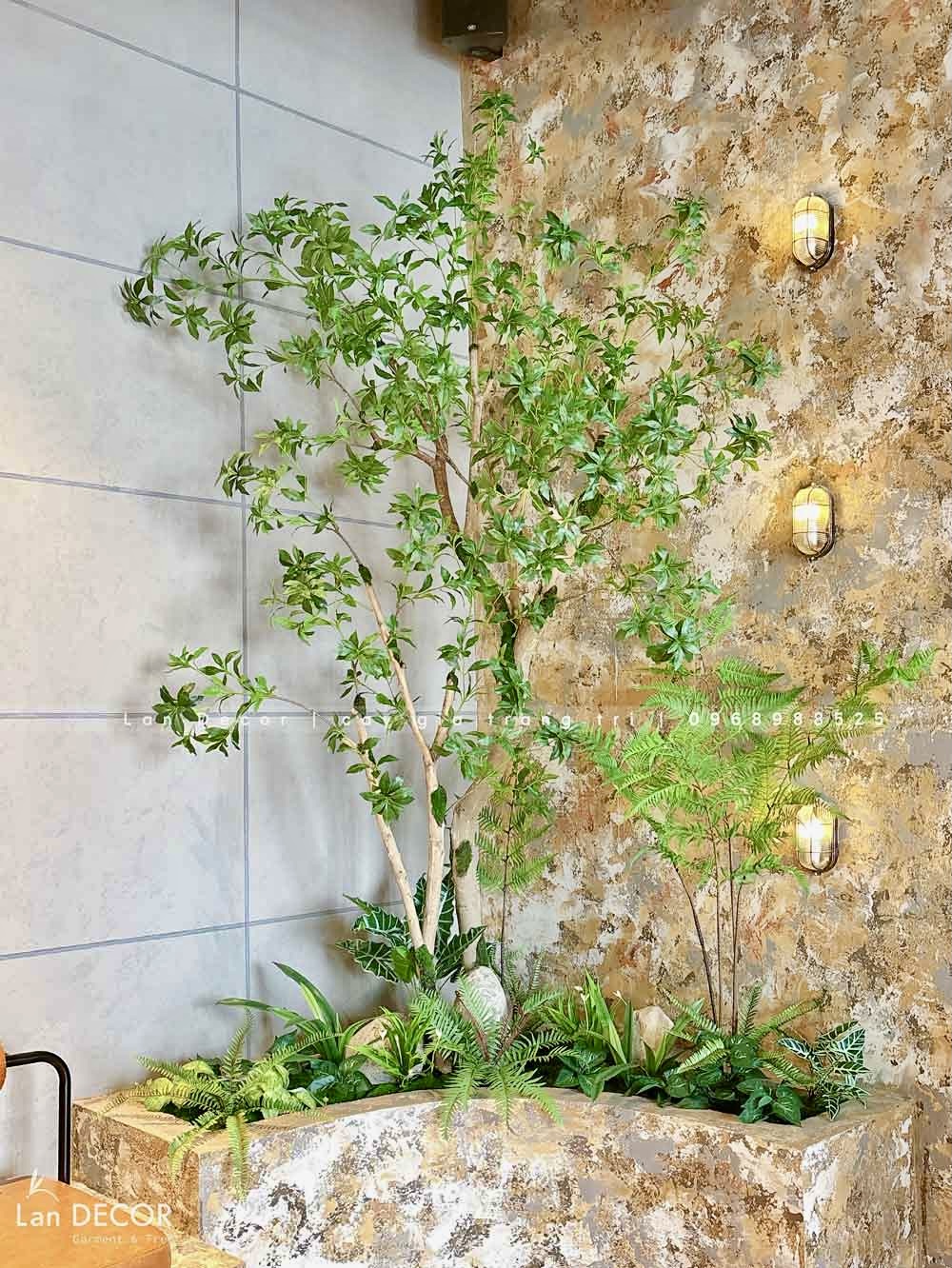 Công trình bồn cây giả- Bồn cây xanh giả trang trí tiểu cảnh cho quán Bean Around Coffee