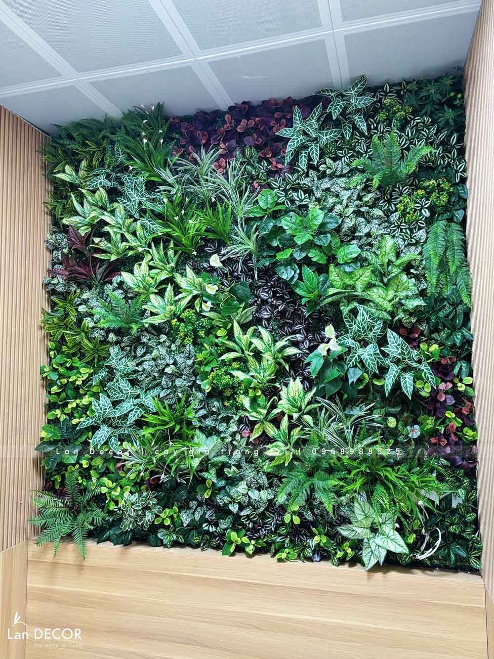 Thiết Kế, Thi Công Tường Cây Giả, Tường Rêu Giả, Bồn Cây Tiểu Cảnh Văn Phòng Tây Tựu