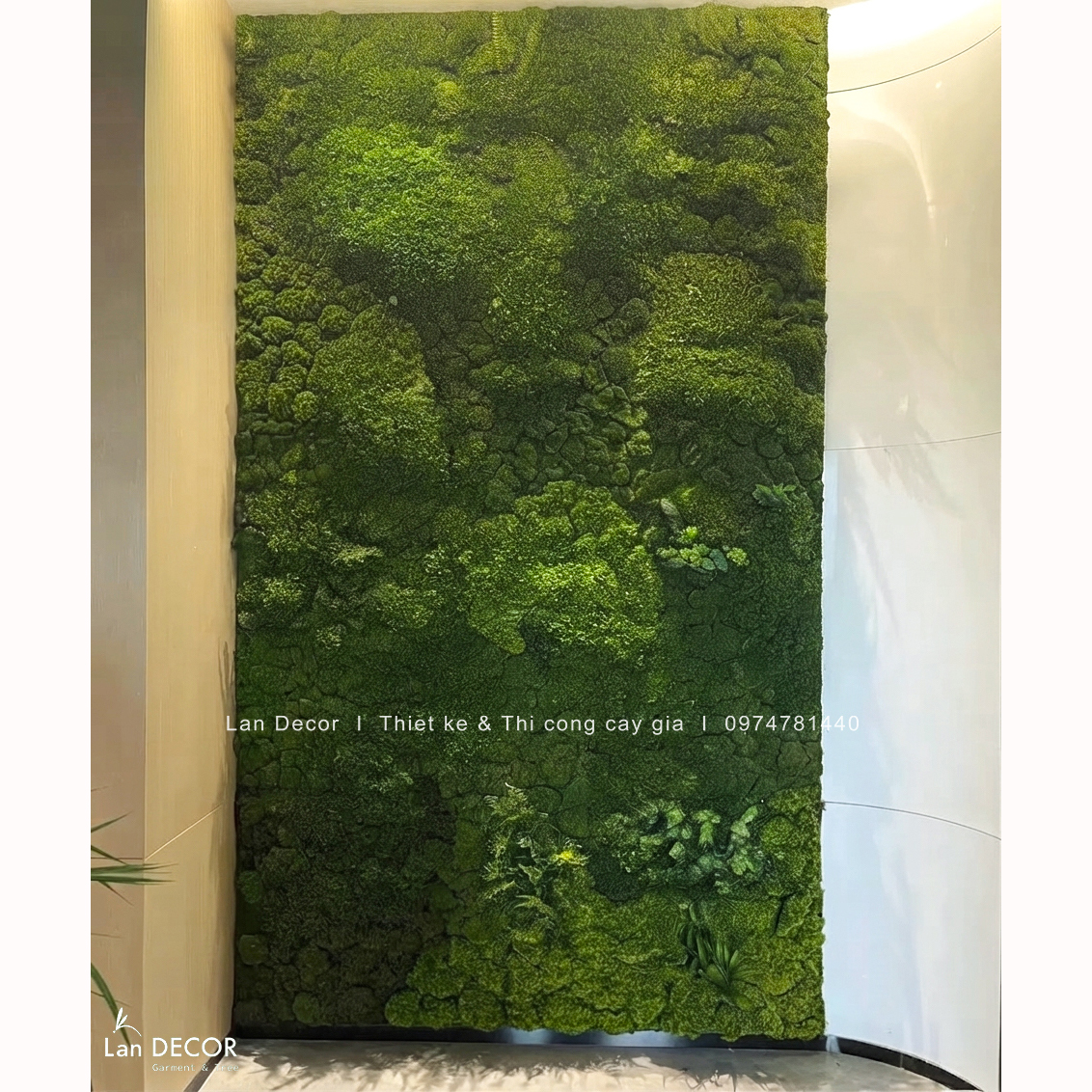Tường Rêu Giả Trang Trí Không Gian