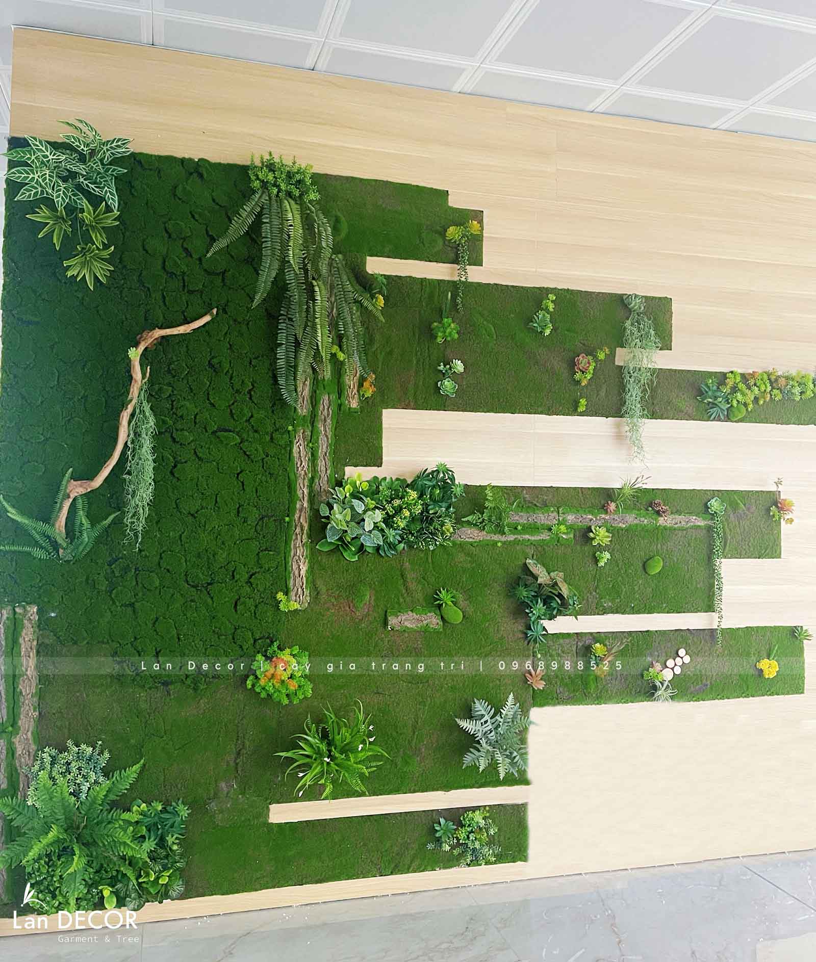 Thiết Kế, Thi Công Tường Cây Giả, Tường Rêu Giả, Bồn Cây Tiểu Cảnh Văn Phòng Tây Tựu