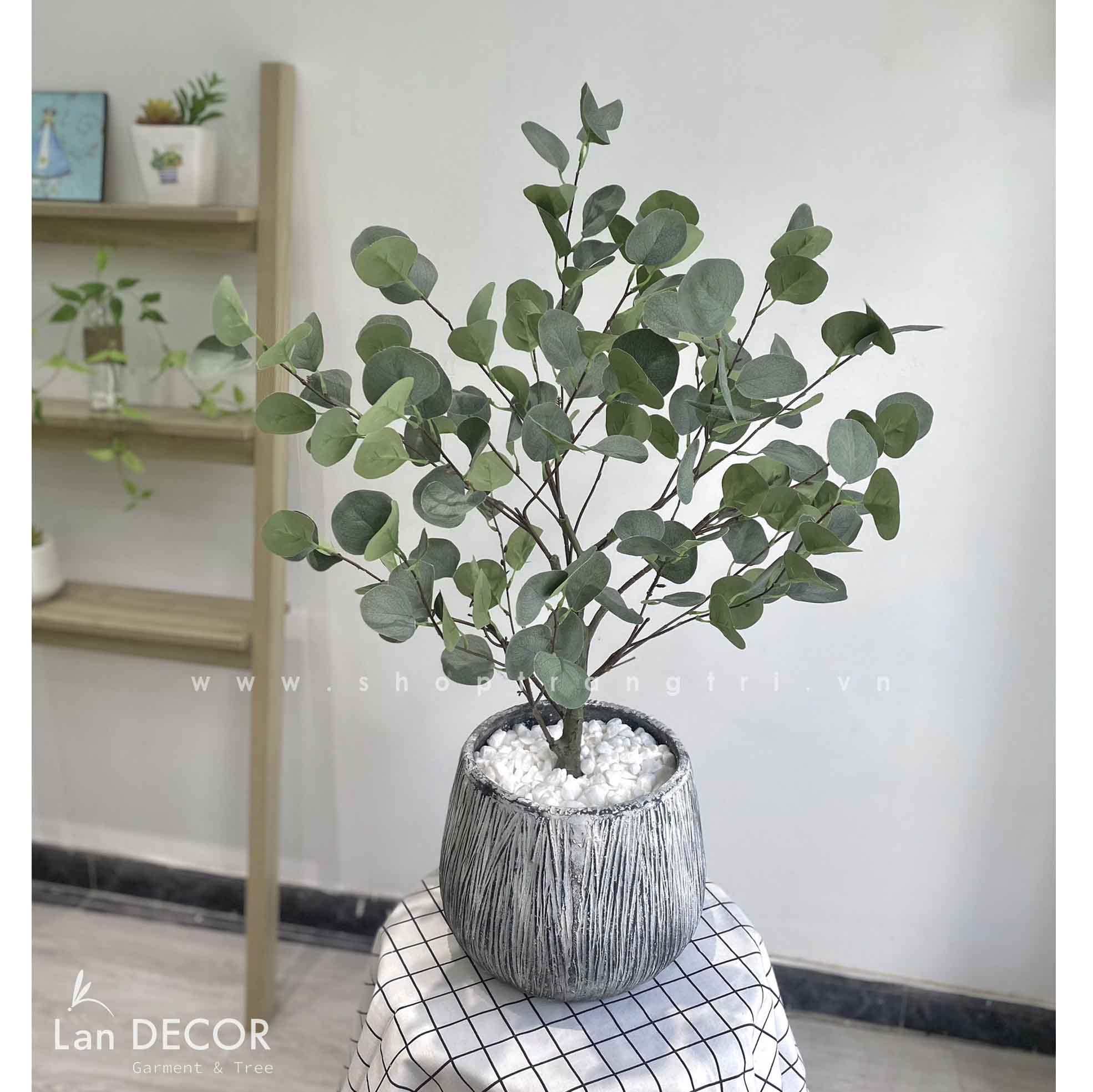 Cây Bạch Đàn Lá Tròn Phong Cách Bắc Âu Landecor (85Cm) - Lc3049 Tổng Kho Sỉ Cây Giả Trang Trí Lan Decor - Giá Từ Nhà Sản Xuất