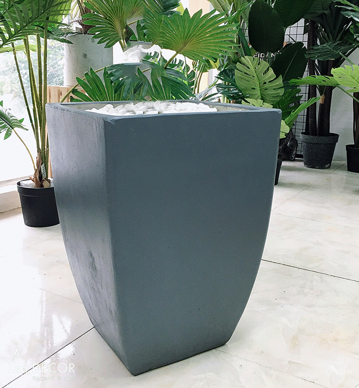 CXM027 - Chậu xi măng vuông vát (28*40)