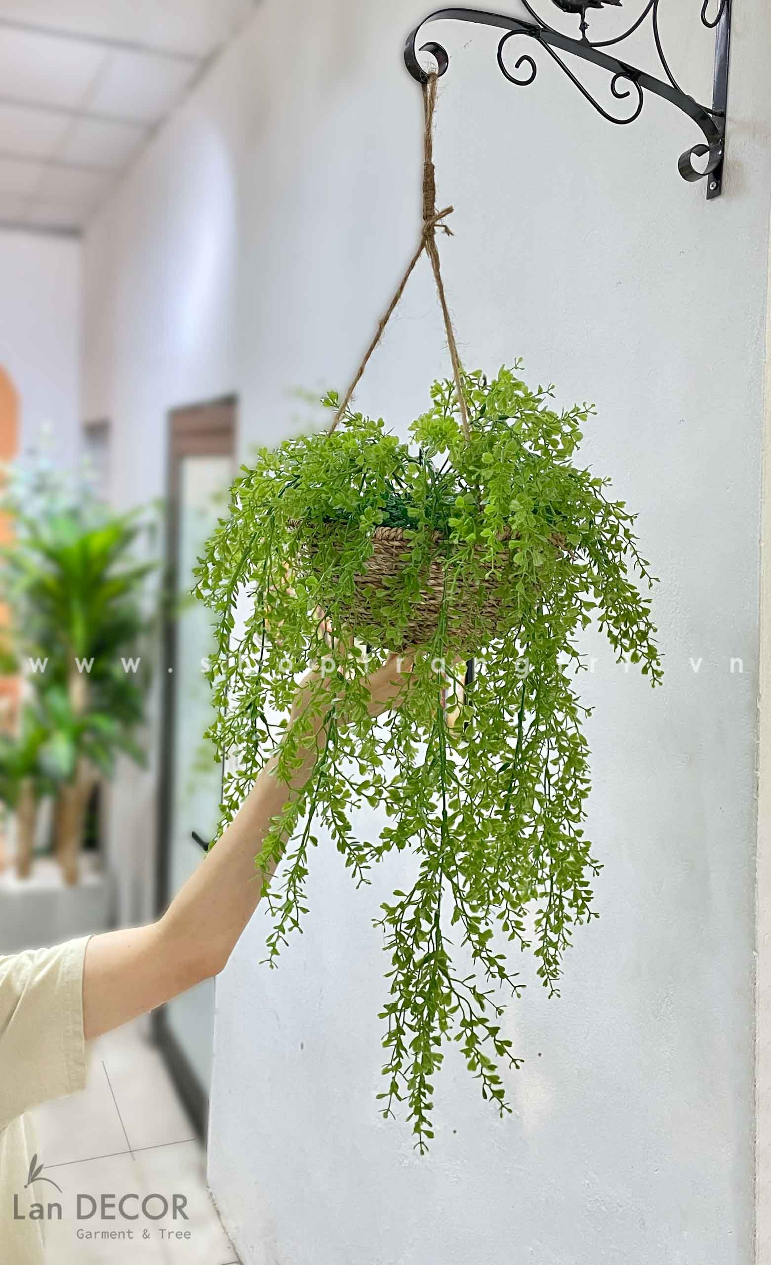 Giỏ cành tim rủ treo trang trí nhà đẹp Lan Decor - CC439