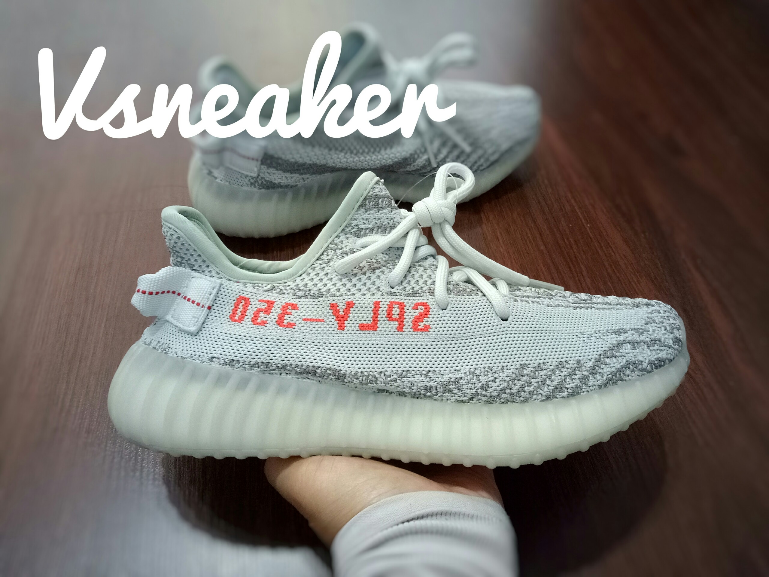 Original Yeezy boost 350 v2 blue tint 