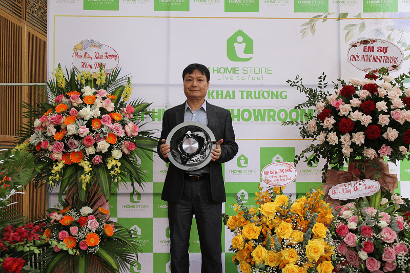 Rộn ràng ngày khai trương Showroom iHome Store Vĩnh Yên