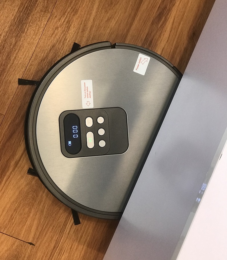 Robot hút bụi lau nhà iLife V80