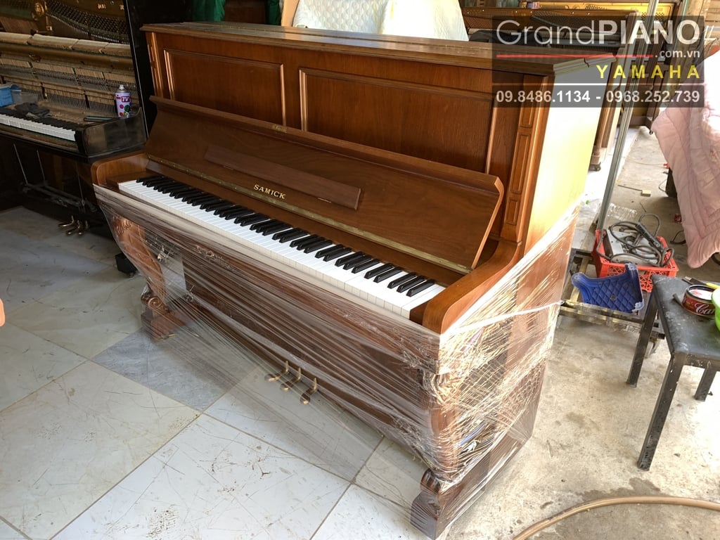 dan-piano-samick-sm500-grand-piano-mau-go-moc-nguyen-ban