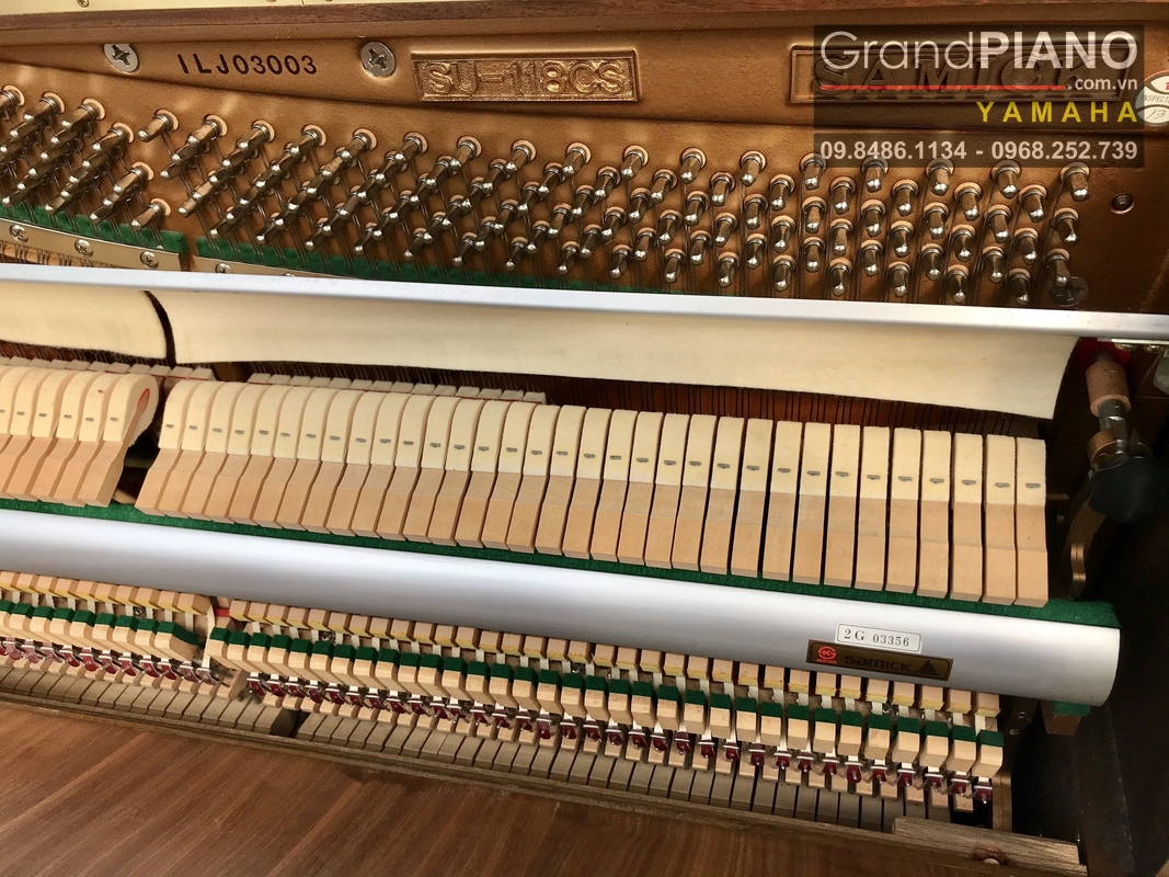 dan-piano-samick-su118cs-grand-piano-kich-thuoc-nho-gon-rat-phu-hop-cho-cac-can-