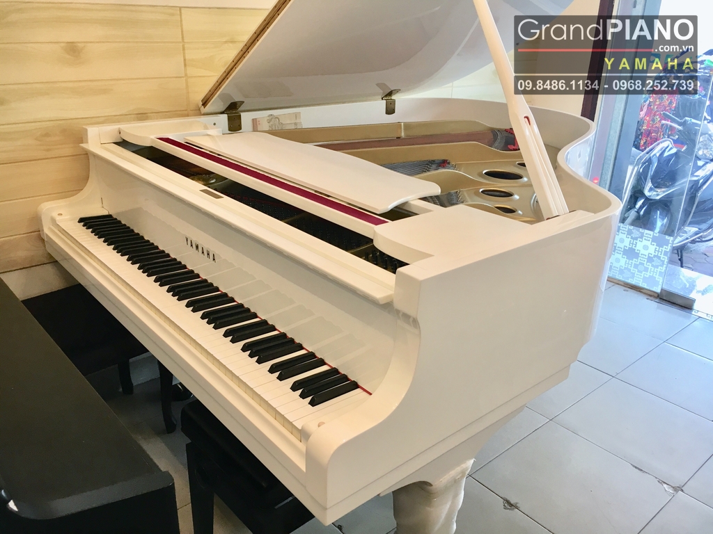 dan-piano-yamaha-grand-g3e-grand-piano-mau-trang-cuc-hiem