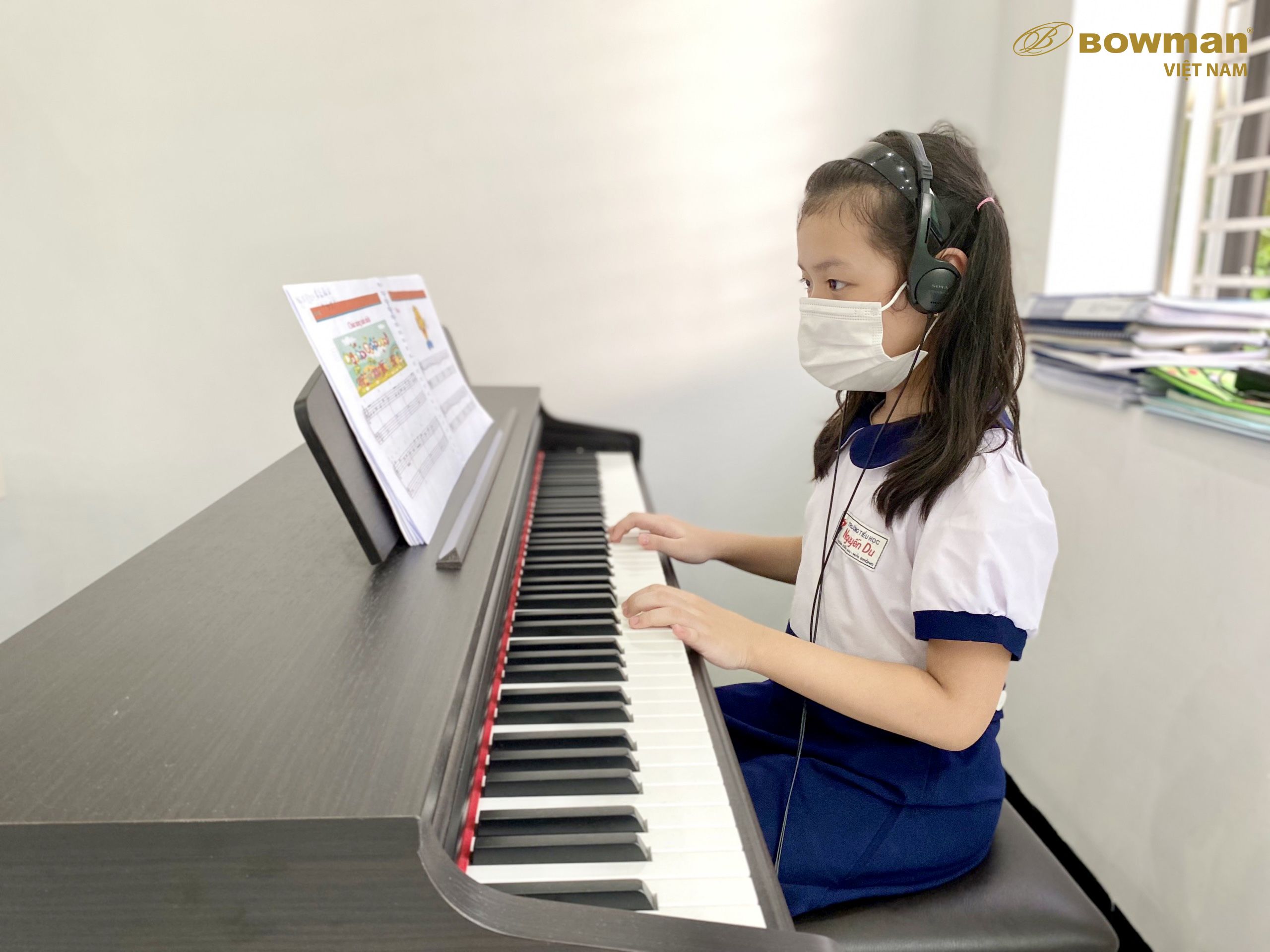 nhung-loi-ich-tuyet-voi-khi-cho-tre-hoc-dan-piano-tu-som